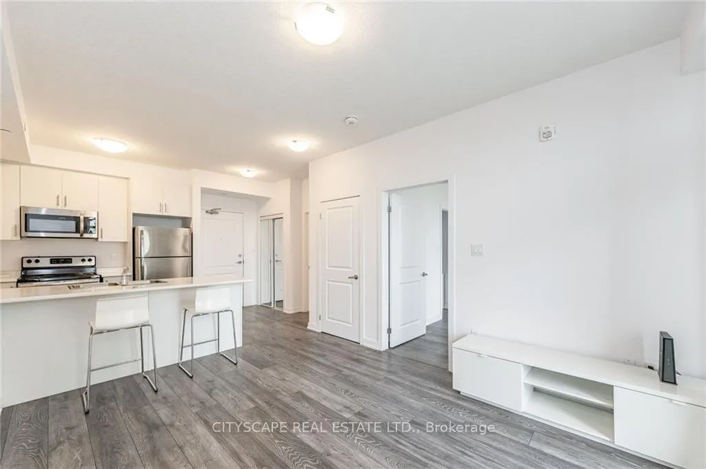 Photo 3 of Unit 201, 101 Shoreview Place, Hamilton, Lakeshore — HOMEH