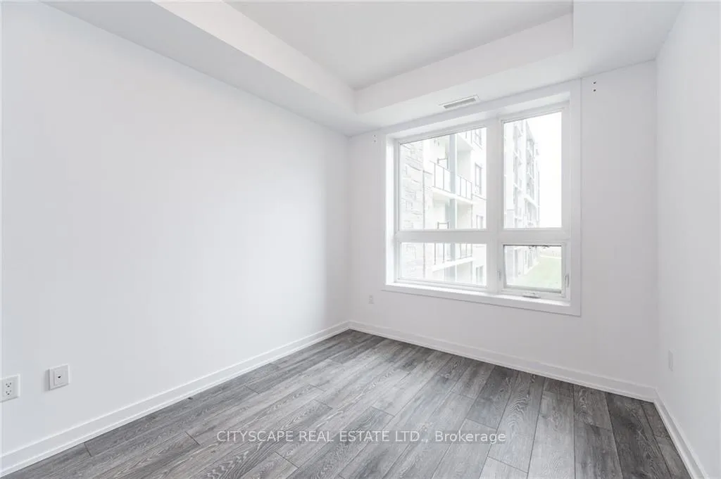 Photo 11 of Unit 201, 101 Shoreview Place, Hamilton, Lakeshore — HOMEH