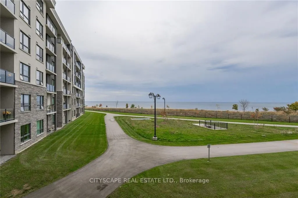 Photo 17 of Unit 201, 101 Shoreview Place, Hamilton, Lakeshore — HOMEH
