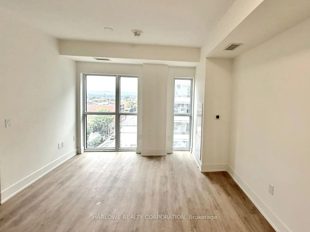 Photo 3 of Unit 708, 206 King Street W, Hamilton, Central — HOMEH