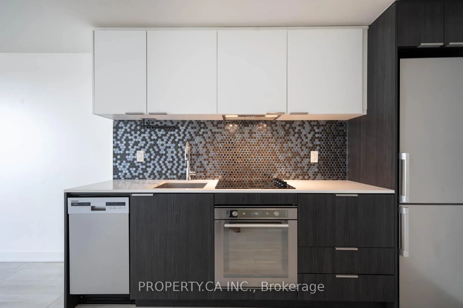 Photo 3 of Unit 2404, 2 Sonic Way, Toronto, Flemingdon Park — HOMEH