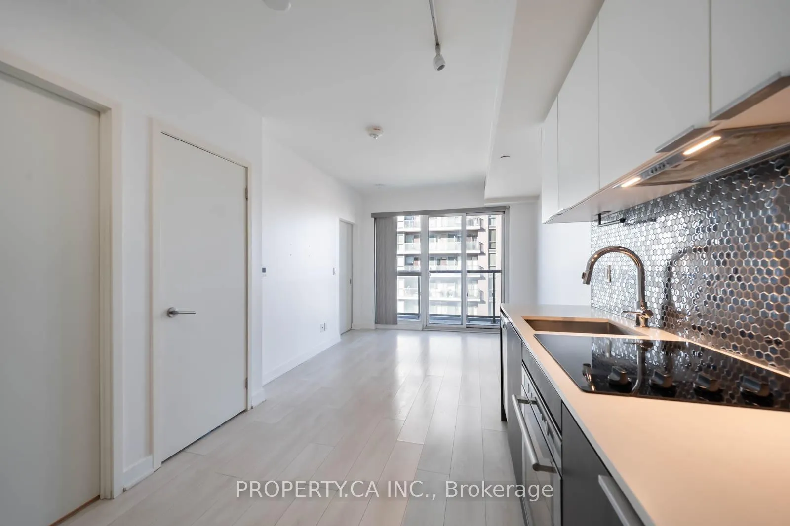 Photo 4 of Unit 2404, 2 Sonic Way, Toronto, Flemingdon Park — HOMEH