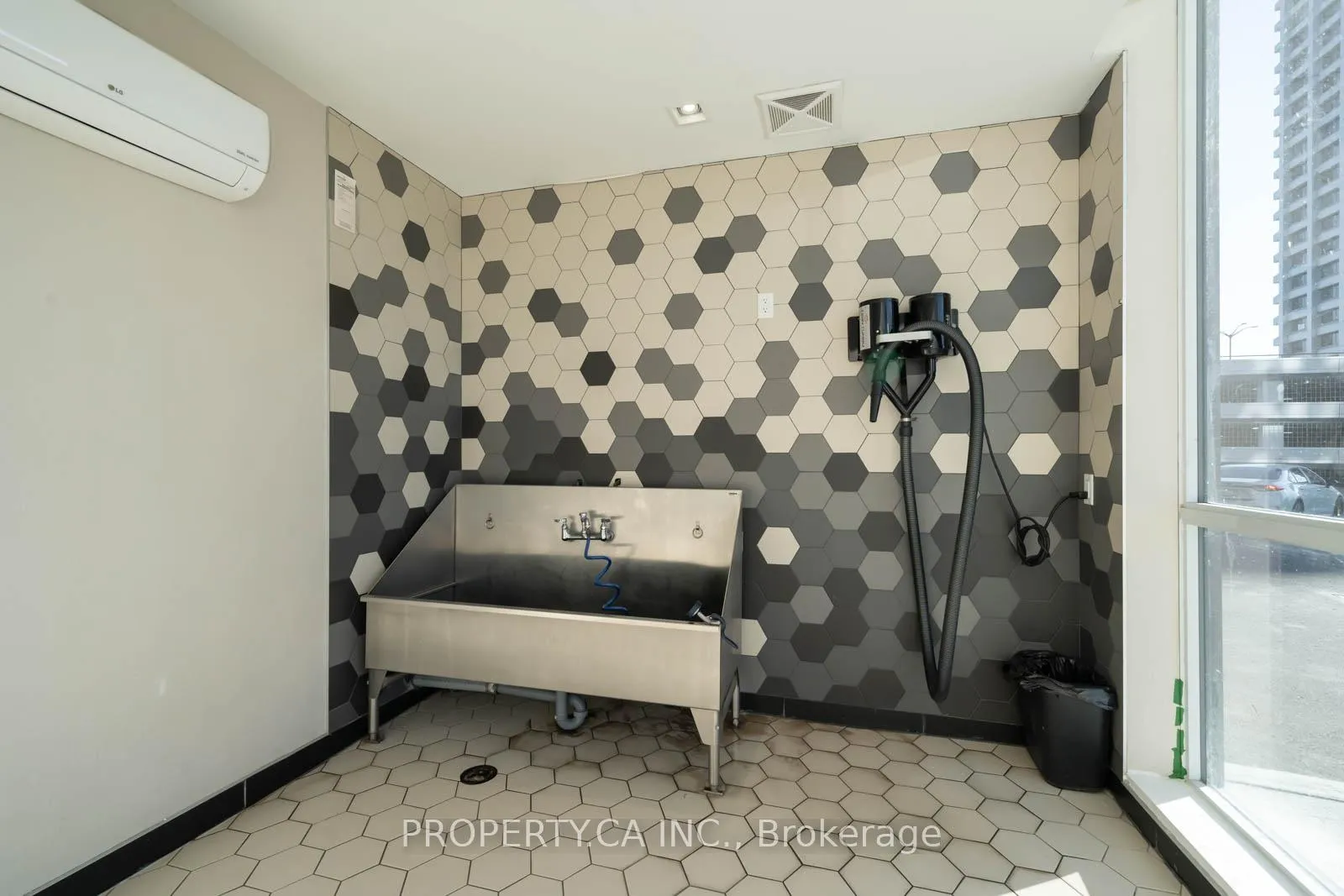 Photo 22 of Unit 2404, 2 Sonic Way, Toronto, Flemingdon Park — HOMEH