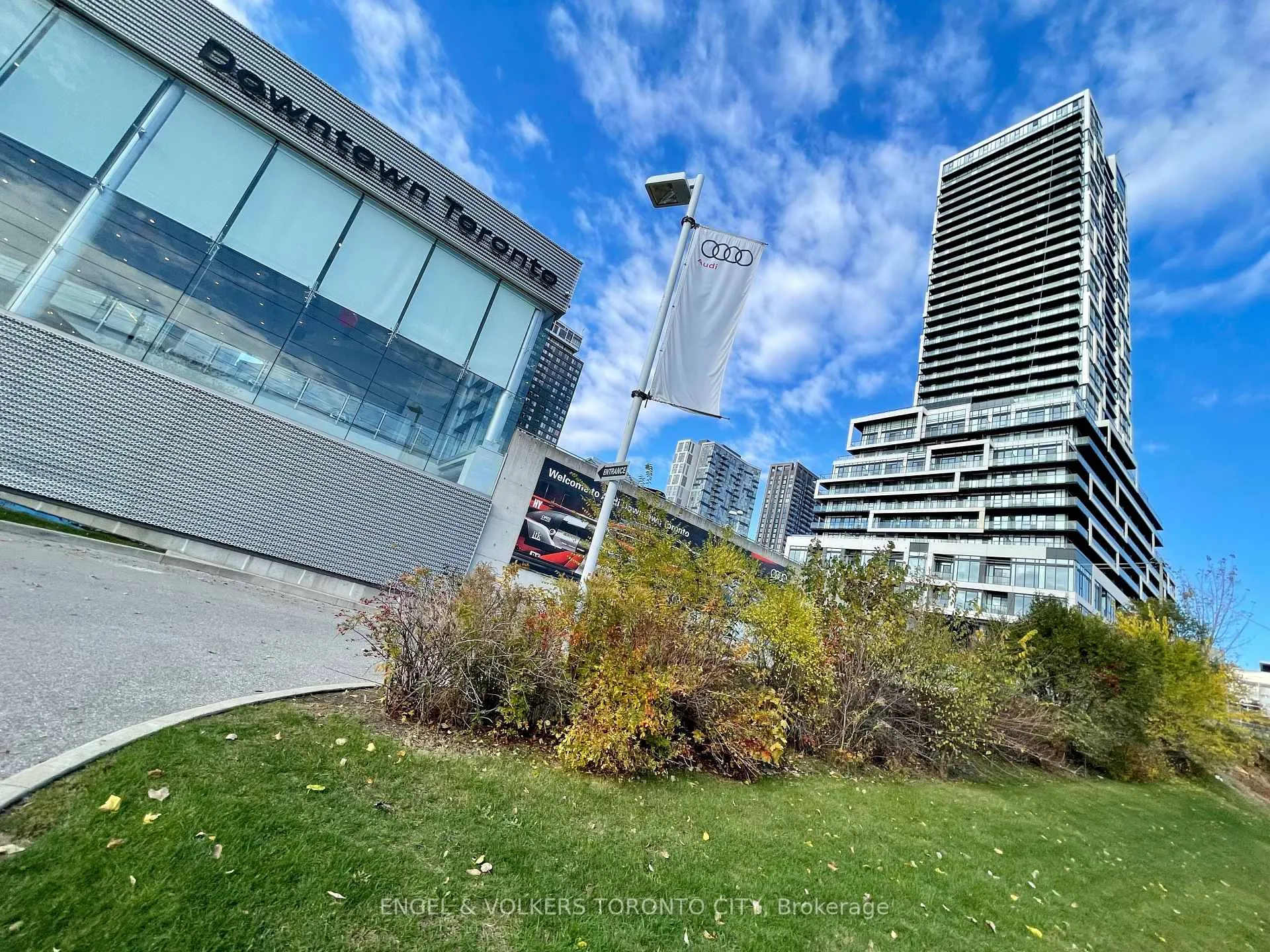 Front of Unit 514, 5 Defries Street