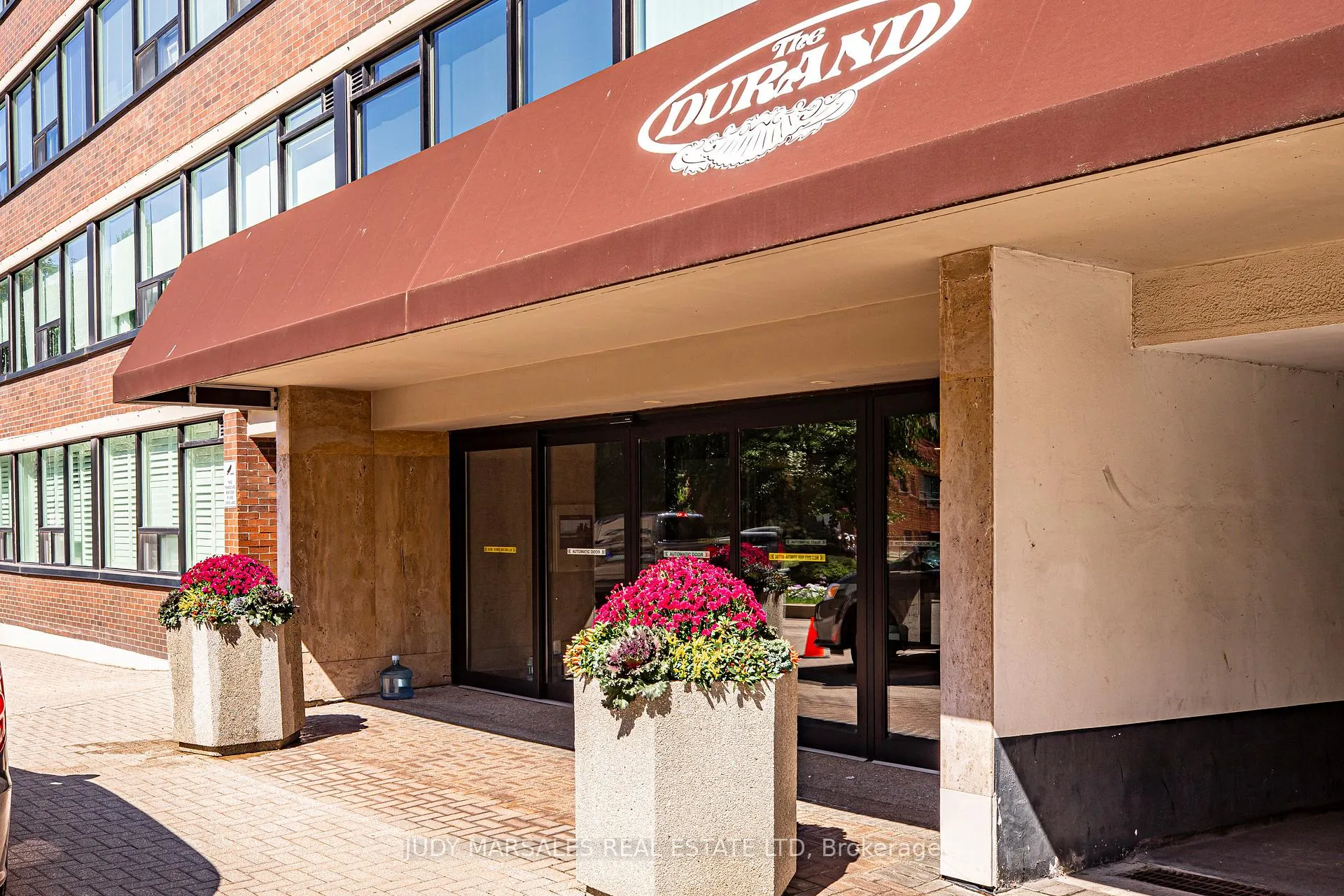 Photo 2 of Unit 804, 120 Duke Street, Hamilton, Durand — HOMEH