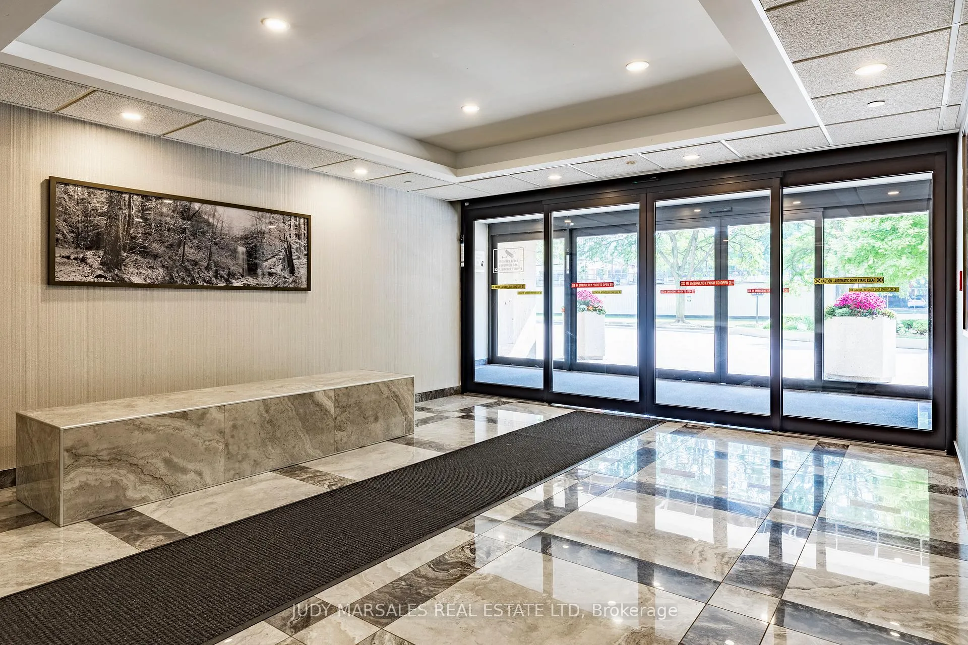 Photo 3 of Unit 804, 120 Duke Street, Hamilton, Durand — HOMEH