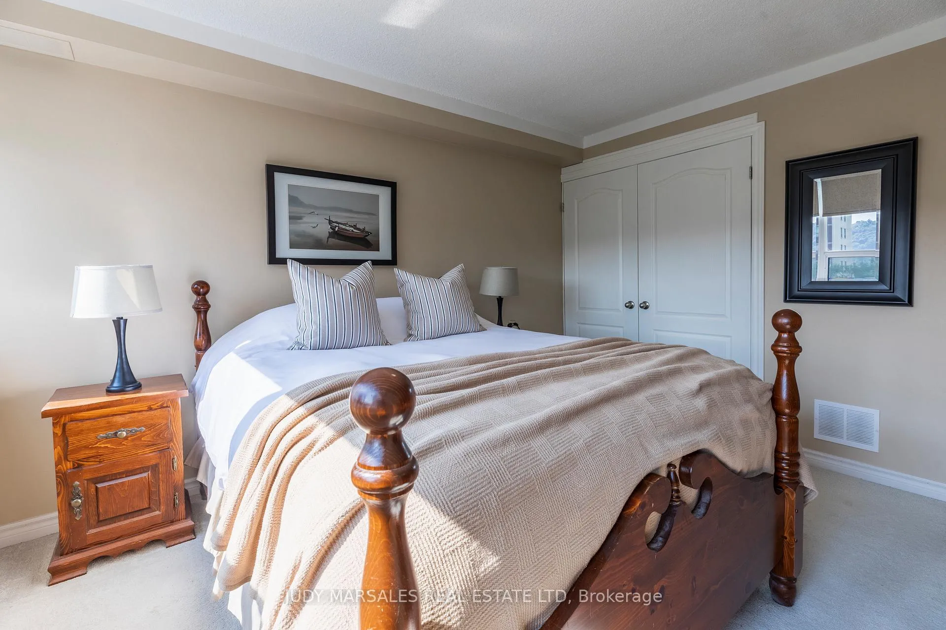 Photo 19 of Unit 804, 120 Duke Street, Hamilton, Durand — HOMEH
