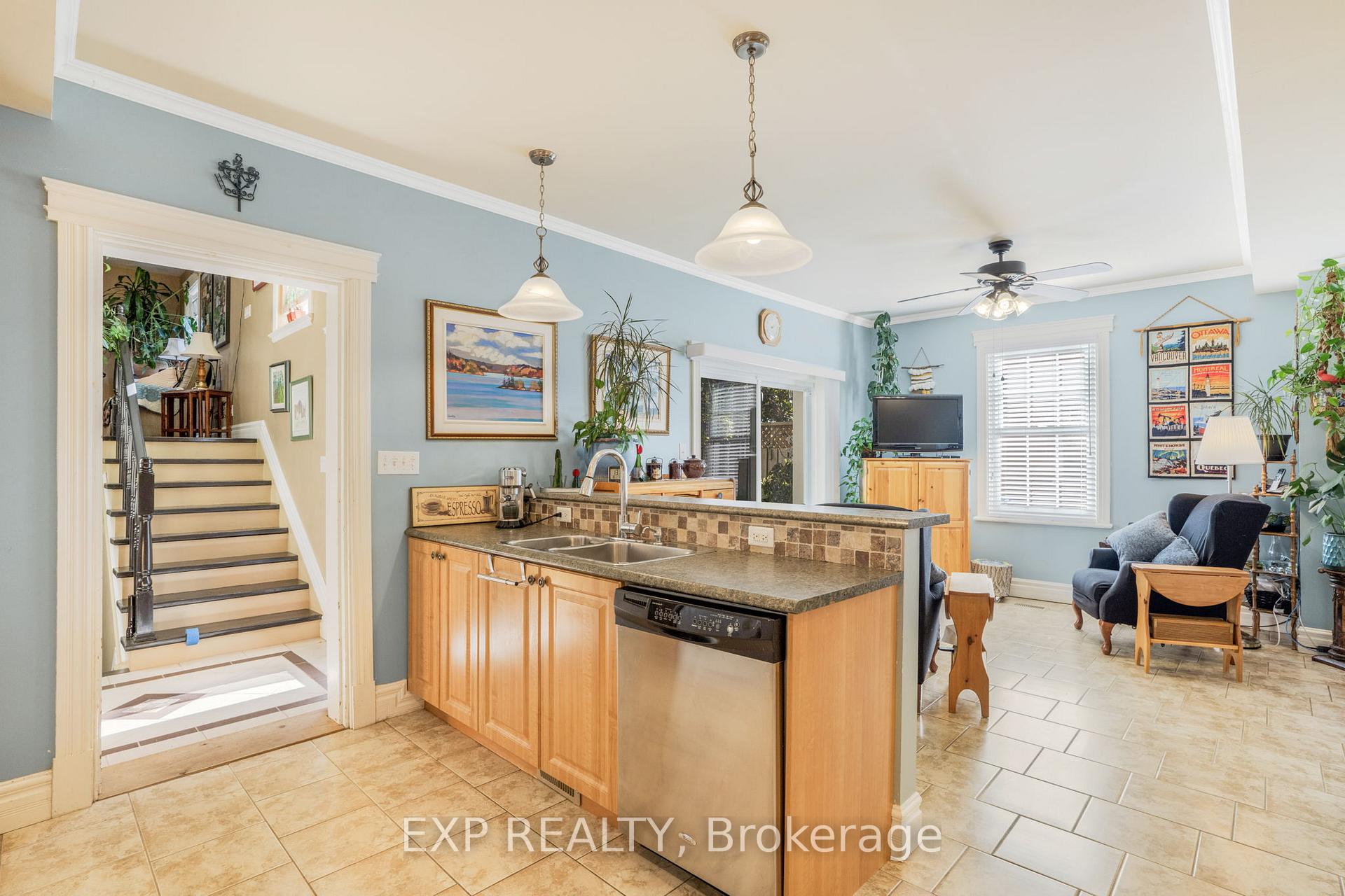 Photo 9 of 93 High Street E, Champlain, Vankleek Hill — HOMEH