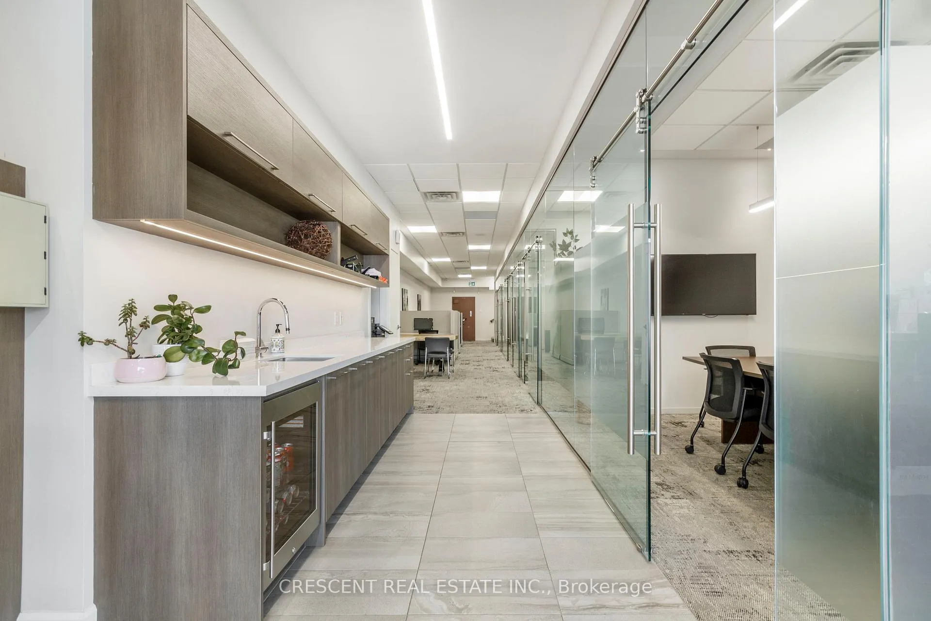 Photo 8 of Unit Cubicle 3, 347 Jane Street, Toronto, Runnymede-Bloor West Village — HOMEH