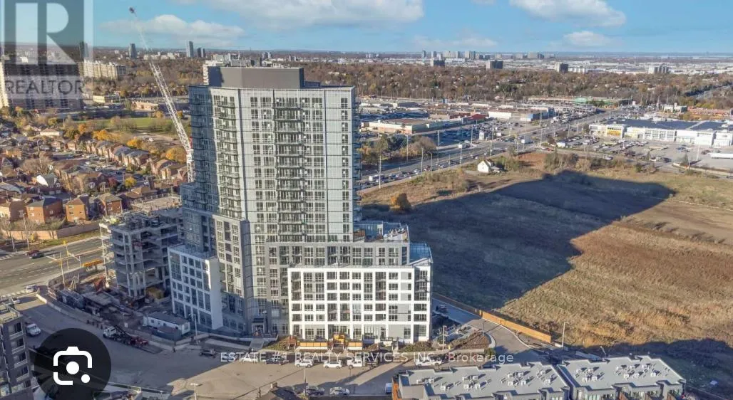 Front of Unit 908, 225 Malta Avenue