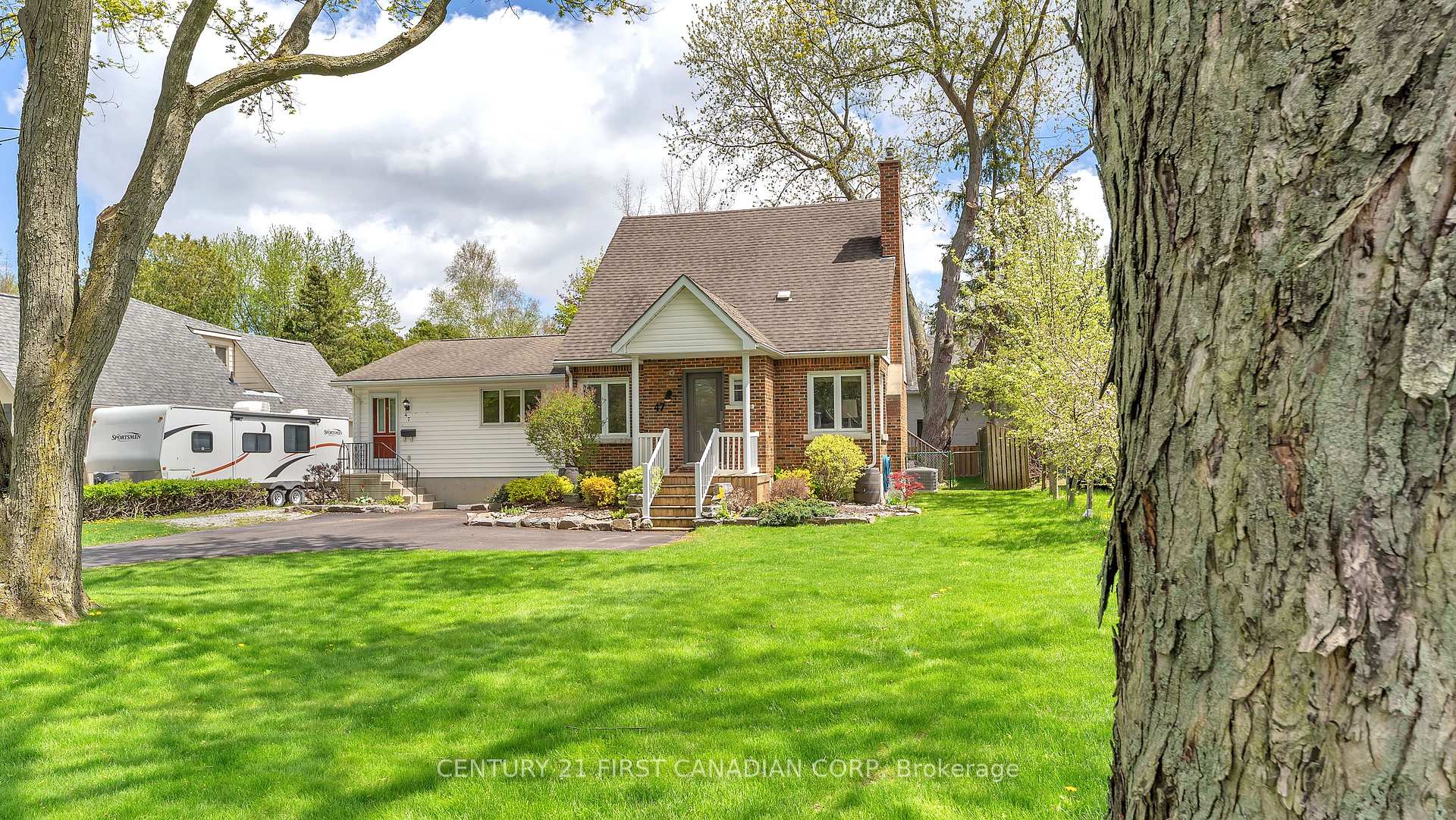 Photo 1 of 47 Crescent Avenue, Central Elgin, Lynhurst — HOMEH