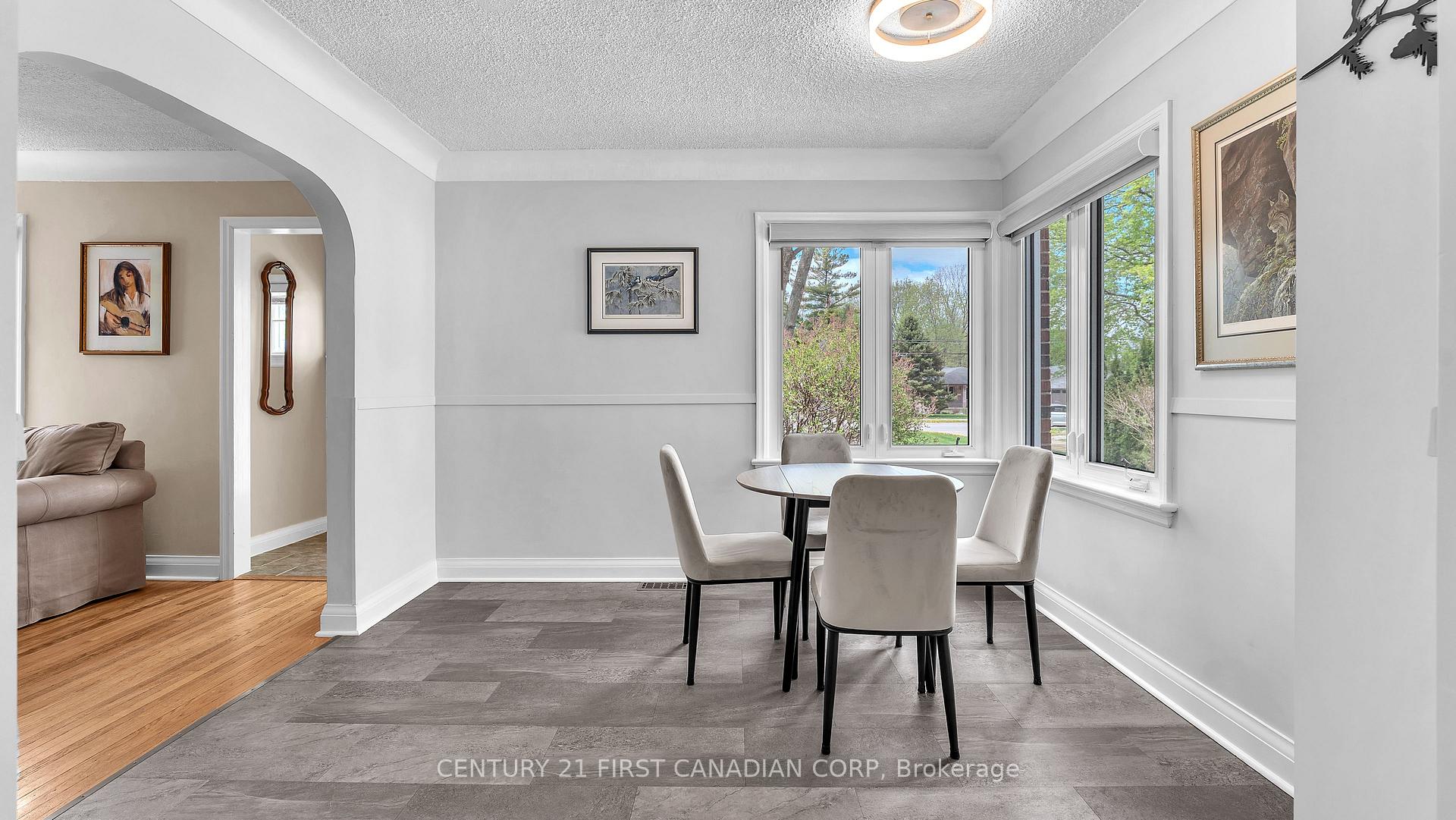 Photo 5 of 47 Crescent Avenue, Central Elgin, Lynhurst — HOMEH