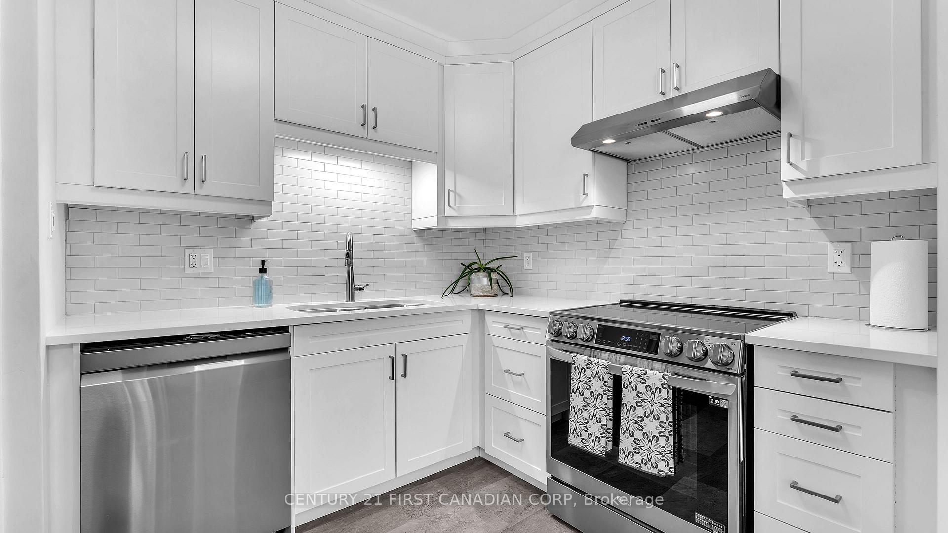 Photo 7 of 47 Crescent Avenue, Central Elgin, Lynhurst — HOMEH