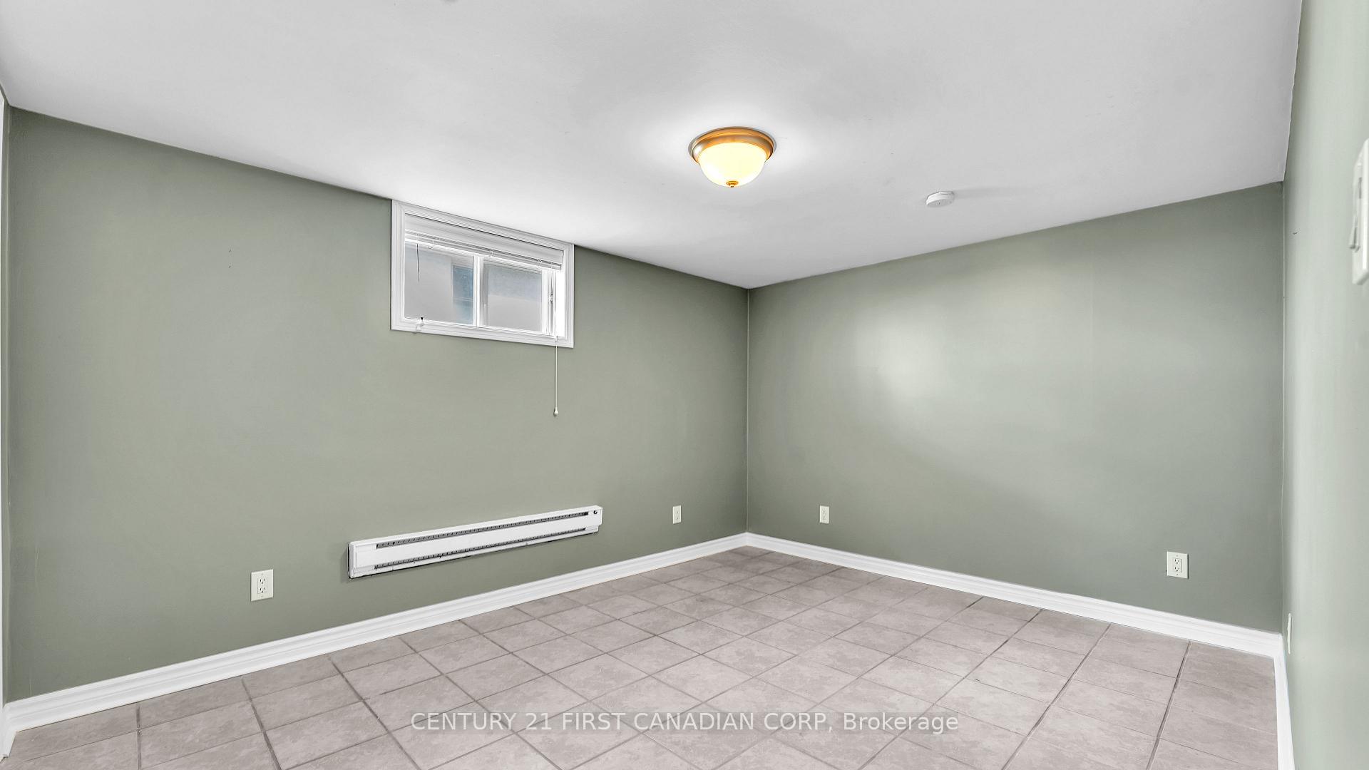 Photo 29 of 47 Crescent Avenue, Central Elgin, Lynhurst — HOMEH
