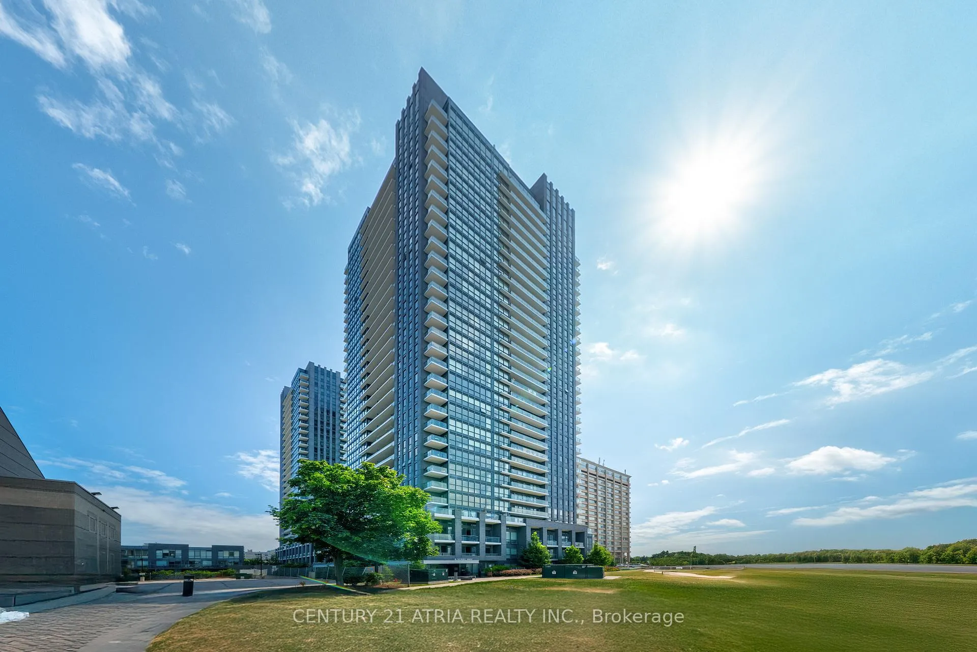 Photo 2 of Unit 1701, 6 Sonic Way, Toronto, Flemingdon Park — HOMEH