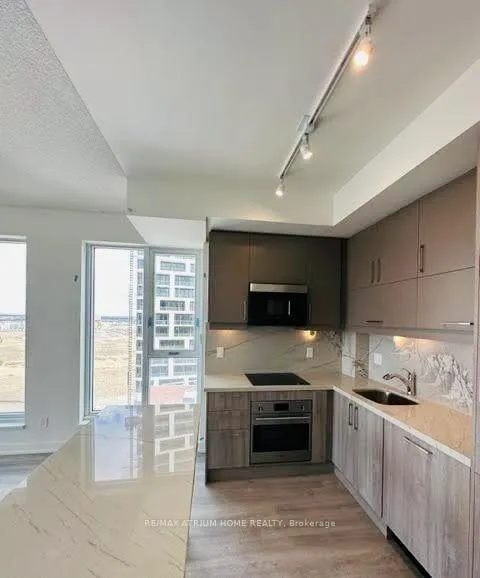 Photo 3 of Unit 1611, 292 Verdale Crossing, Markham, Unionville — HOMEH