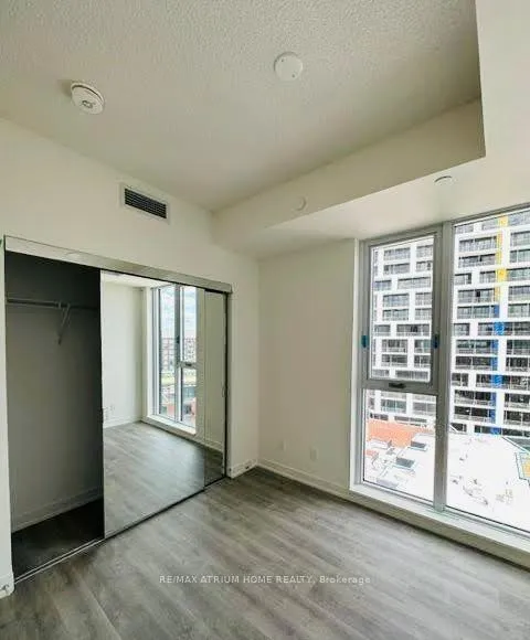 Photo 4 of Unit 1611, 292 Verdale Crossing, Markham, Unionville — HOMEH
