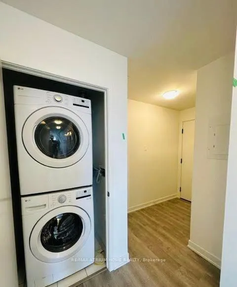 Photo 9 of Unit 1611, 292 Verdale Crossing, Markham, Unionville — HOMEH