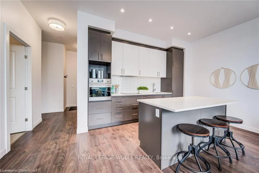 Photo 4 of Unit 606, 181 King Street S, Waterloo — HOMEH