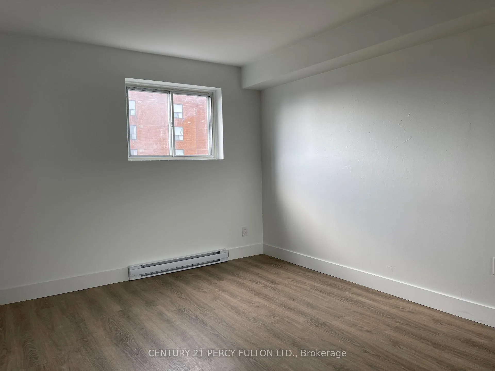 Photo 7 of Unit 201, 19 Regency Crescent, Whitby, Downtown Whitby — HOMEH