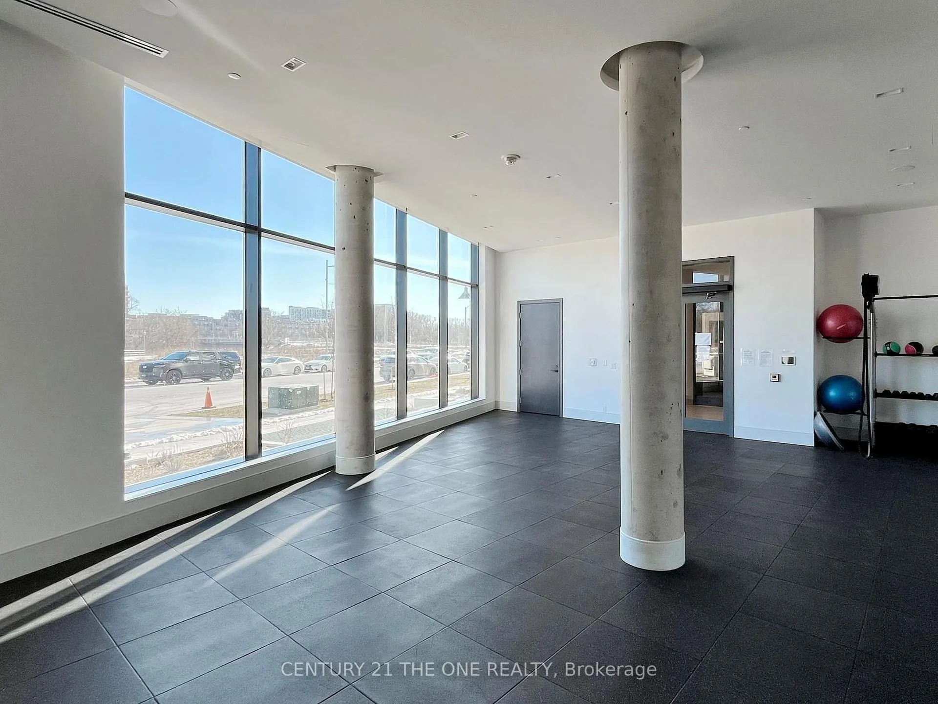 Photo 34 of Unit 805, 18 Water Walk Drive, Markham, Unionville — HOMEH