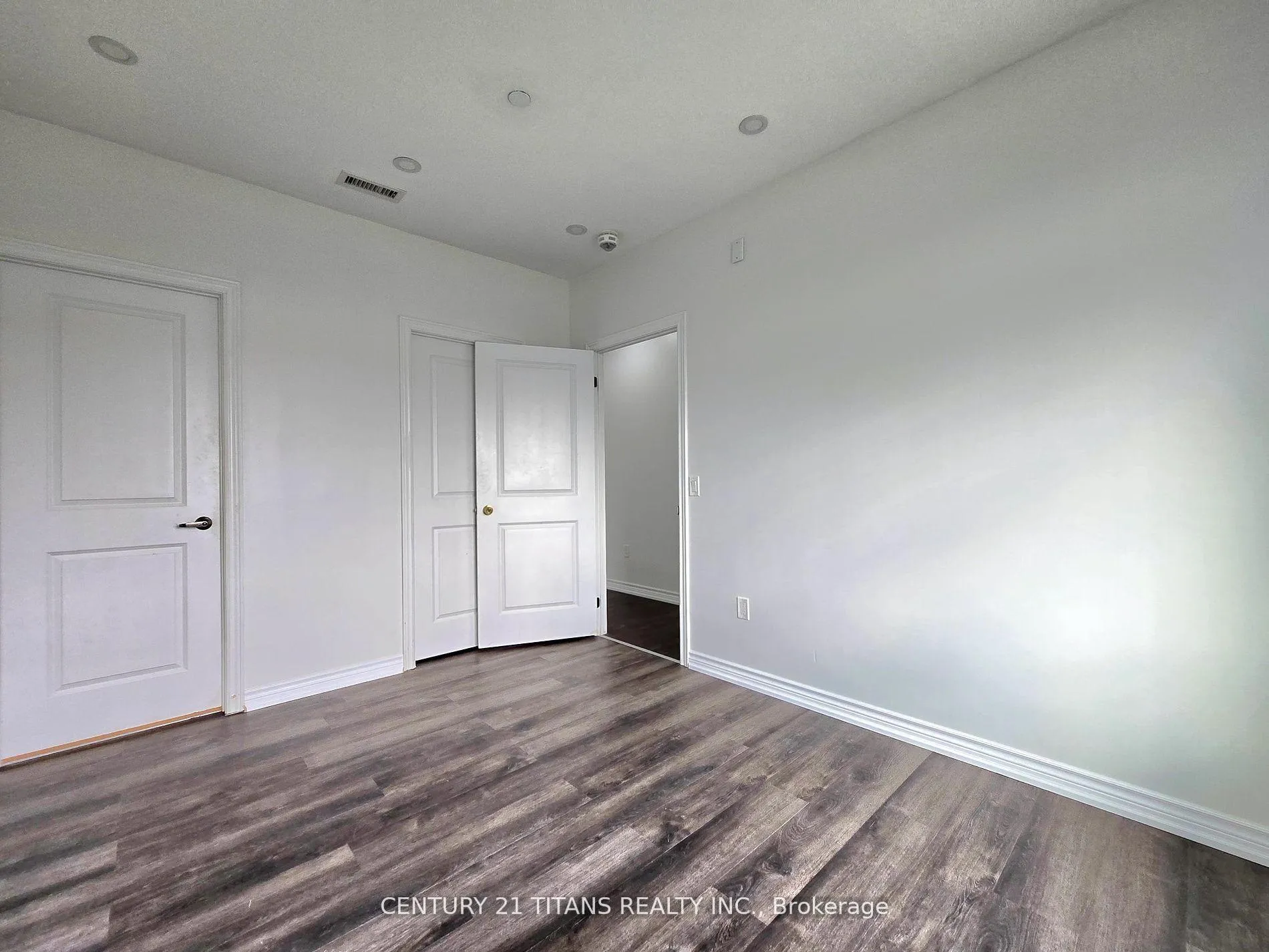 Photo 9 of Unit 220, 7325 Markham Road, Markham, Cedarwood — HOMEH