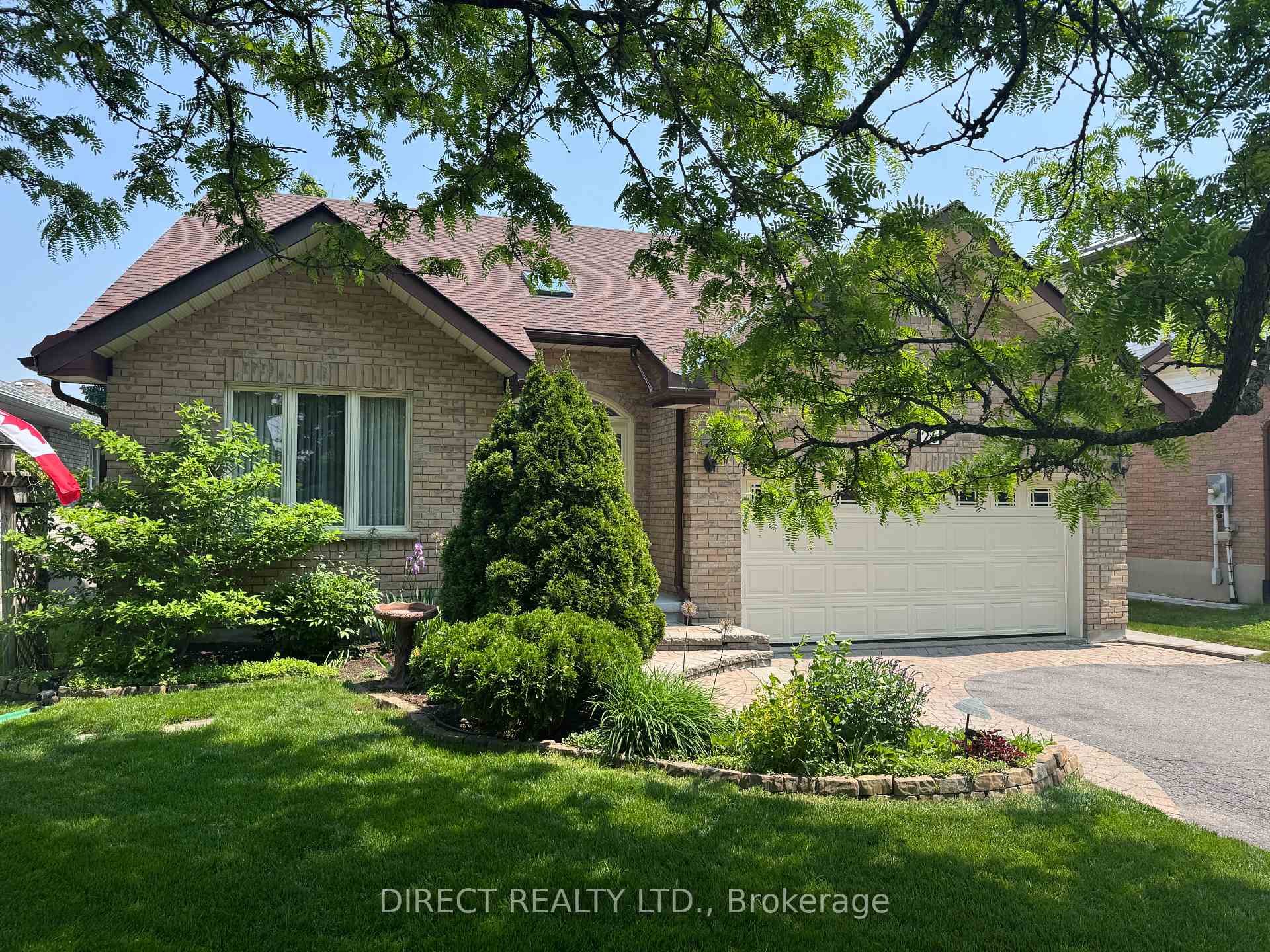 Photo 3 of 25 Dungannon Drive, Belleville, Belleville Ward — HOMEH
