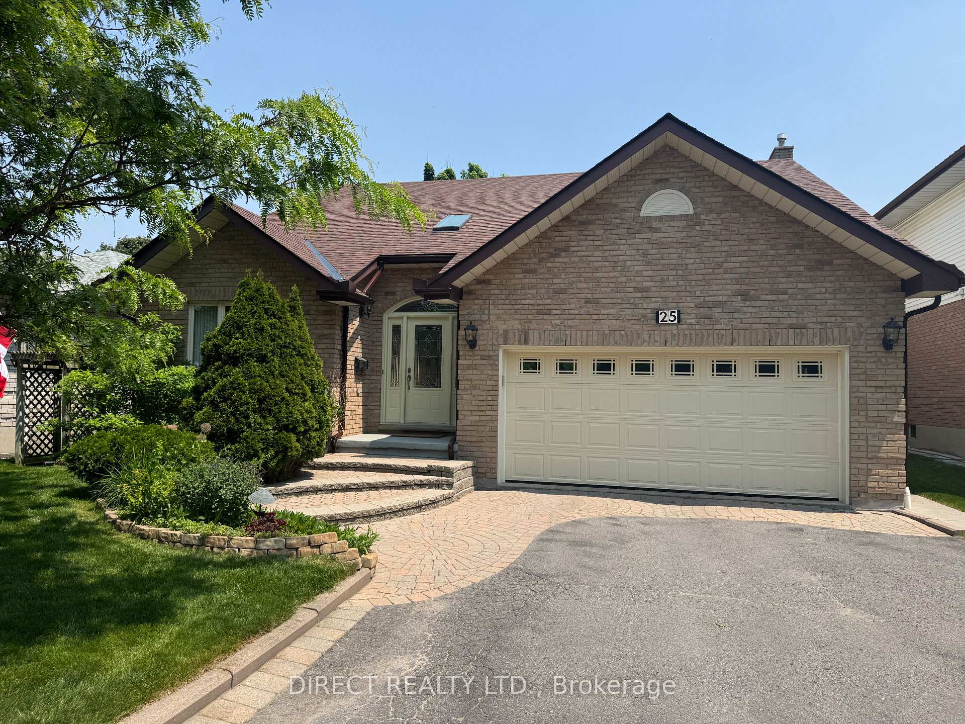 Photo 4 of 25 Dungannon Drive, Belleville, Belleville Ward — HOMEH