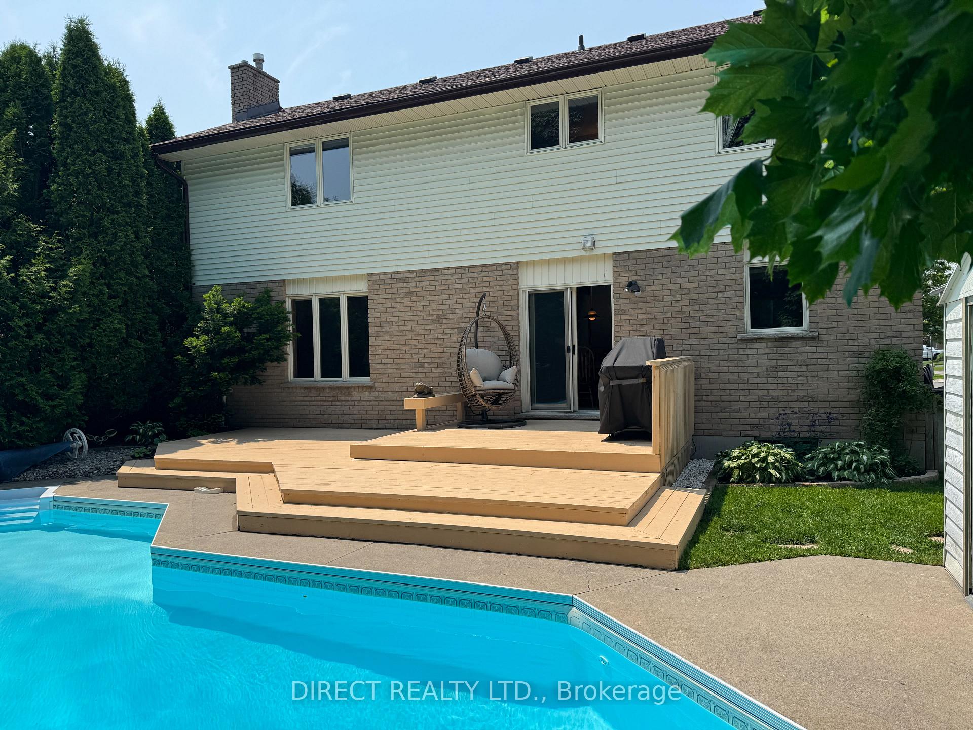 Photo 7 of 25 Dungannon Drive, Belleville, Belleville Ward — HOMEH