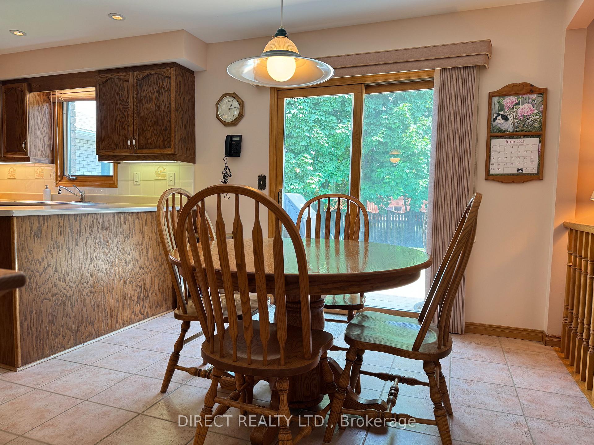 Photo 18 of 25 Dungannon Drive, Belleville, Belleville Ward — HOMEH