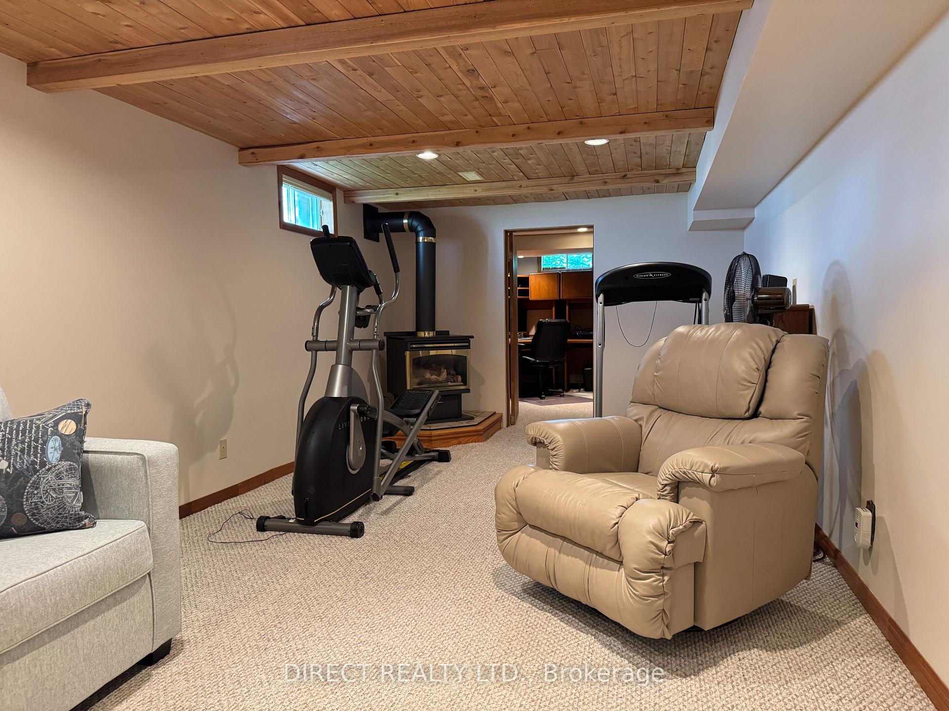 Photo 32 of 25 Dungannon Drive, Belleville, Belleville Ward — HOMEH
