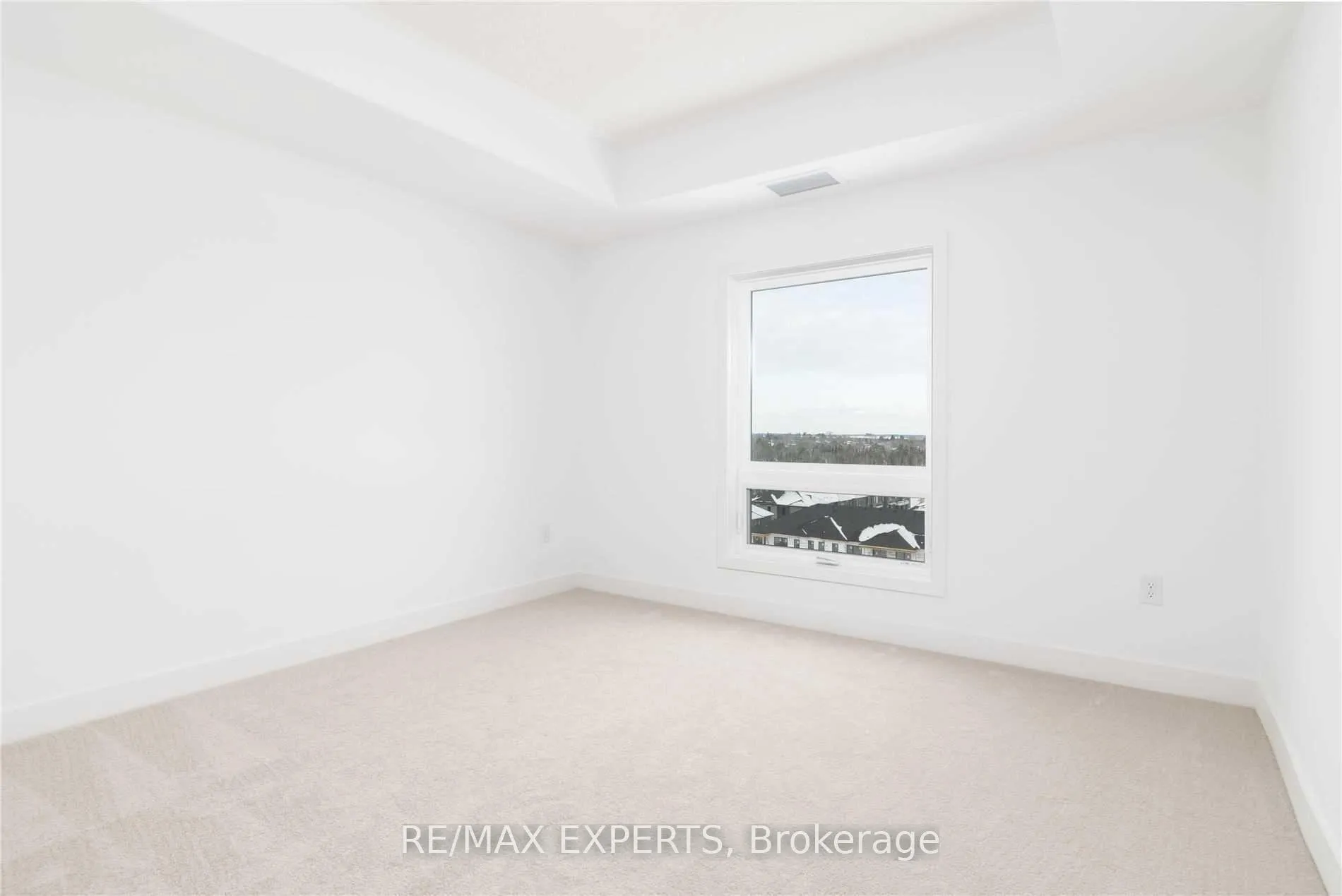 Photo 8 of Unit 604, 4 Spice Way, Barrie, Rural Barrie Southeast — HOMEH