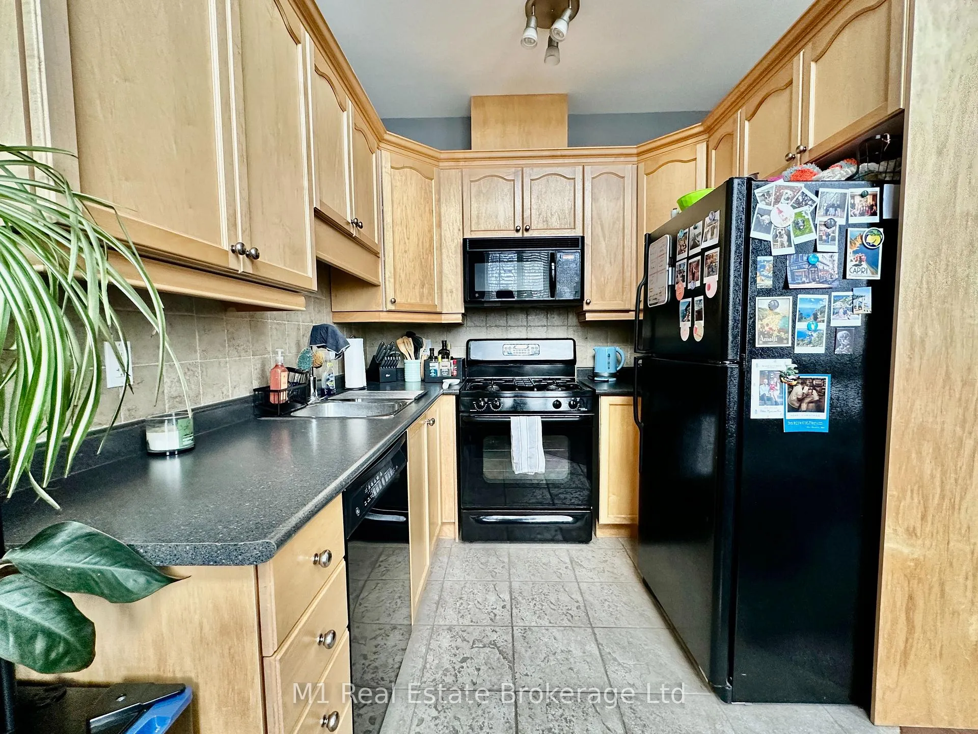 Photo 6 of Unit 309, 555 King Street E, Kitchener — HOMEH