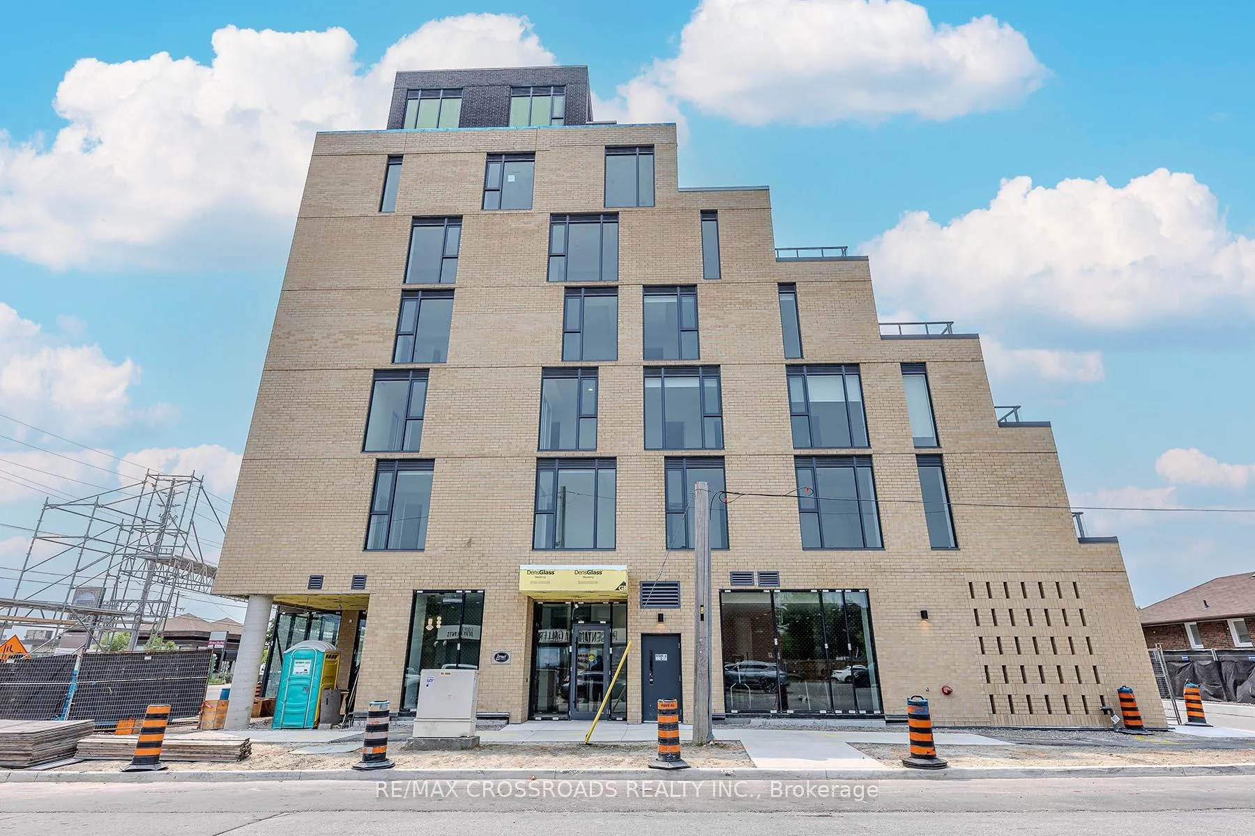 Photo 1 of Unit 601, 6 Chartwell Road, Etobicoke, Stonegate-Queensway — HOMEH