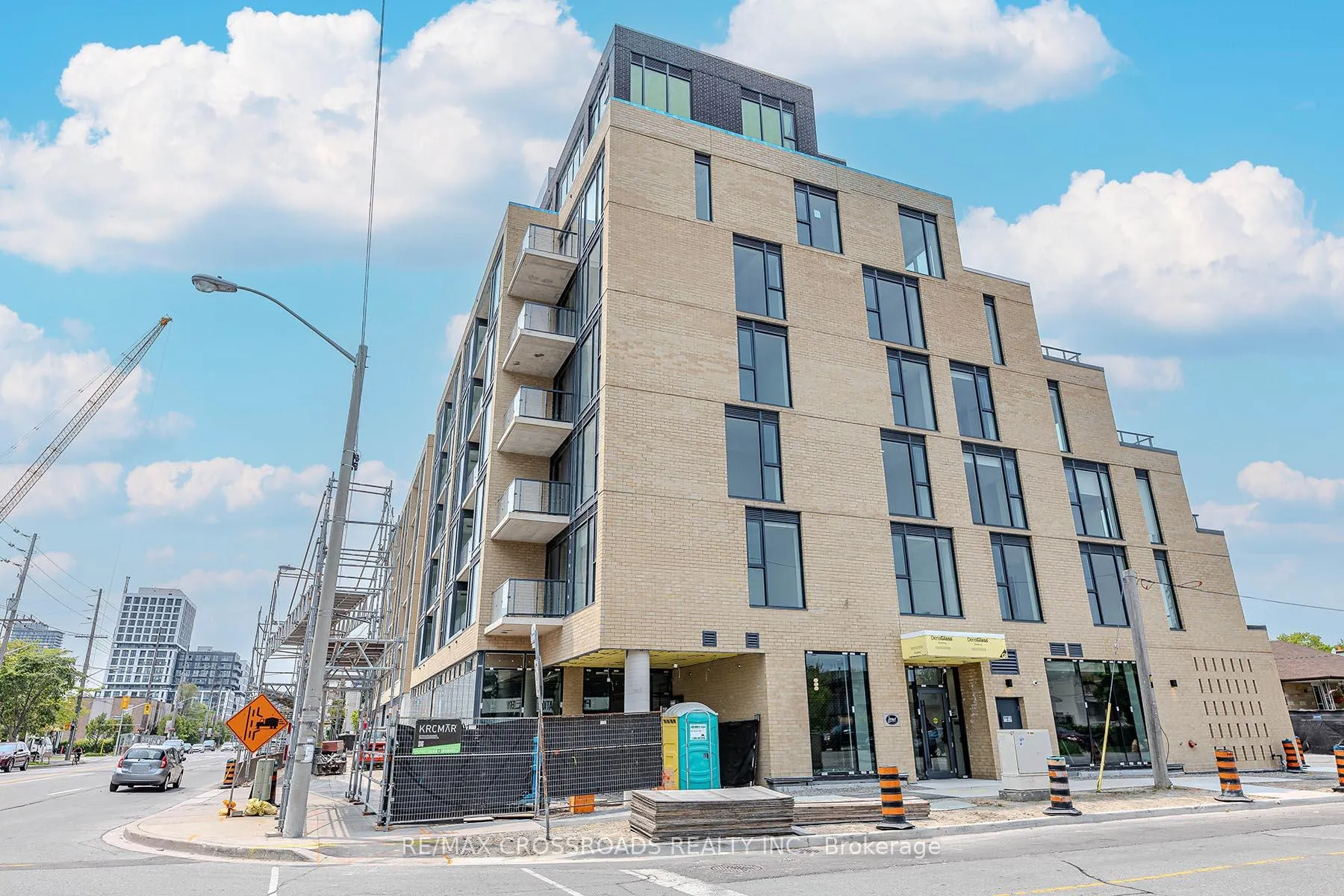 Photo 2 of Unit 601, 6 Chartwell Road, Etobicoke, Stonegate-Queensway — HOMEH