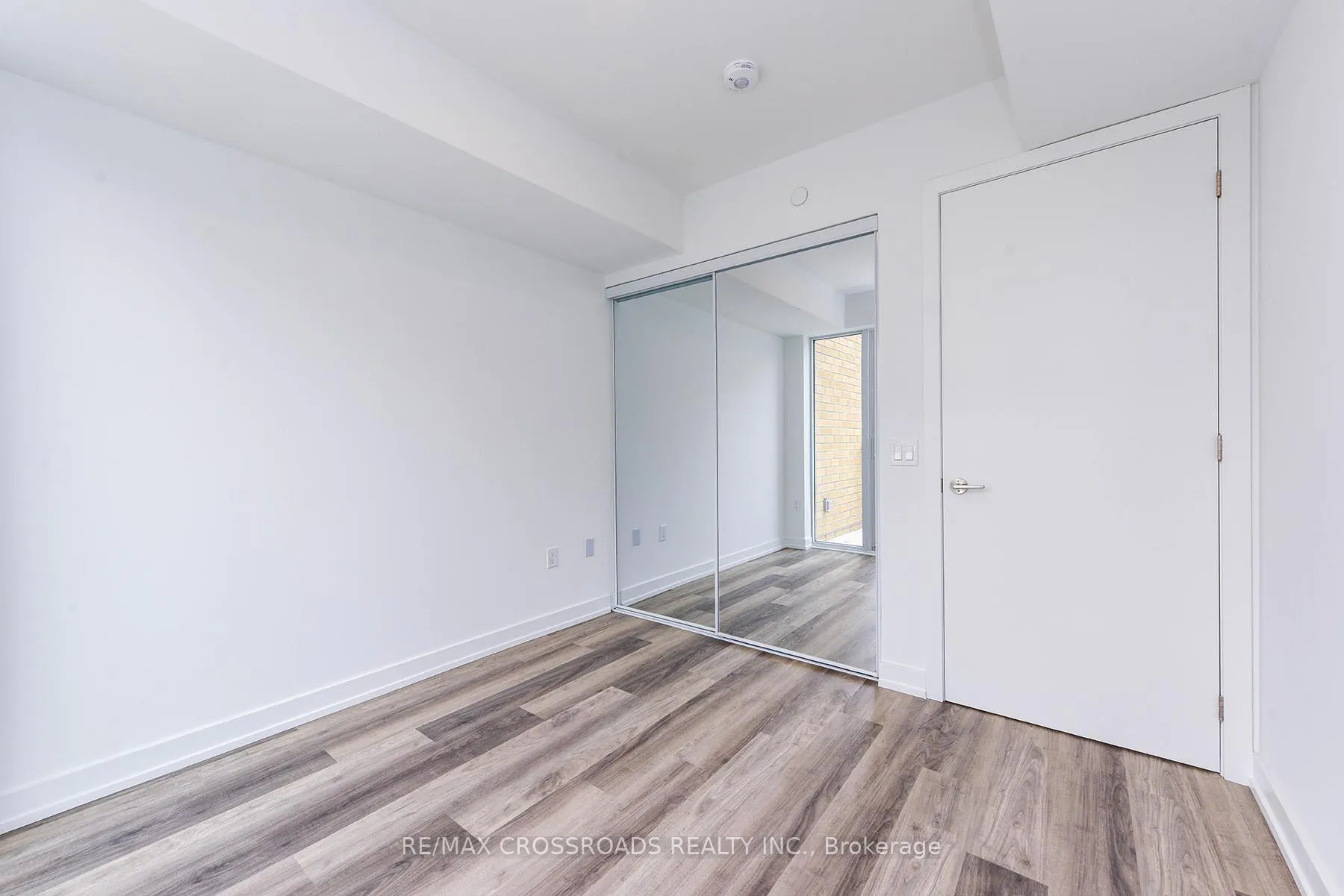 Photo 9 of Unit 601, 6 Chartwell Road, Etobicoke, Stonegate-Queensway — HOMEH