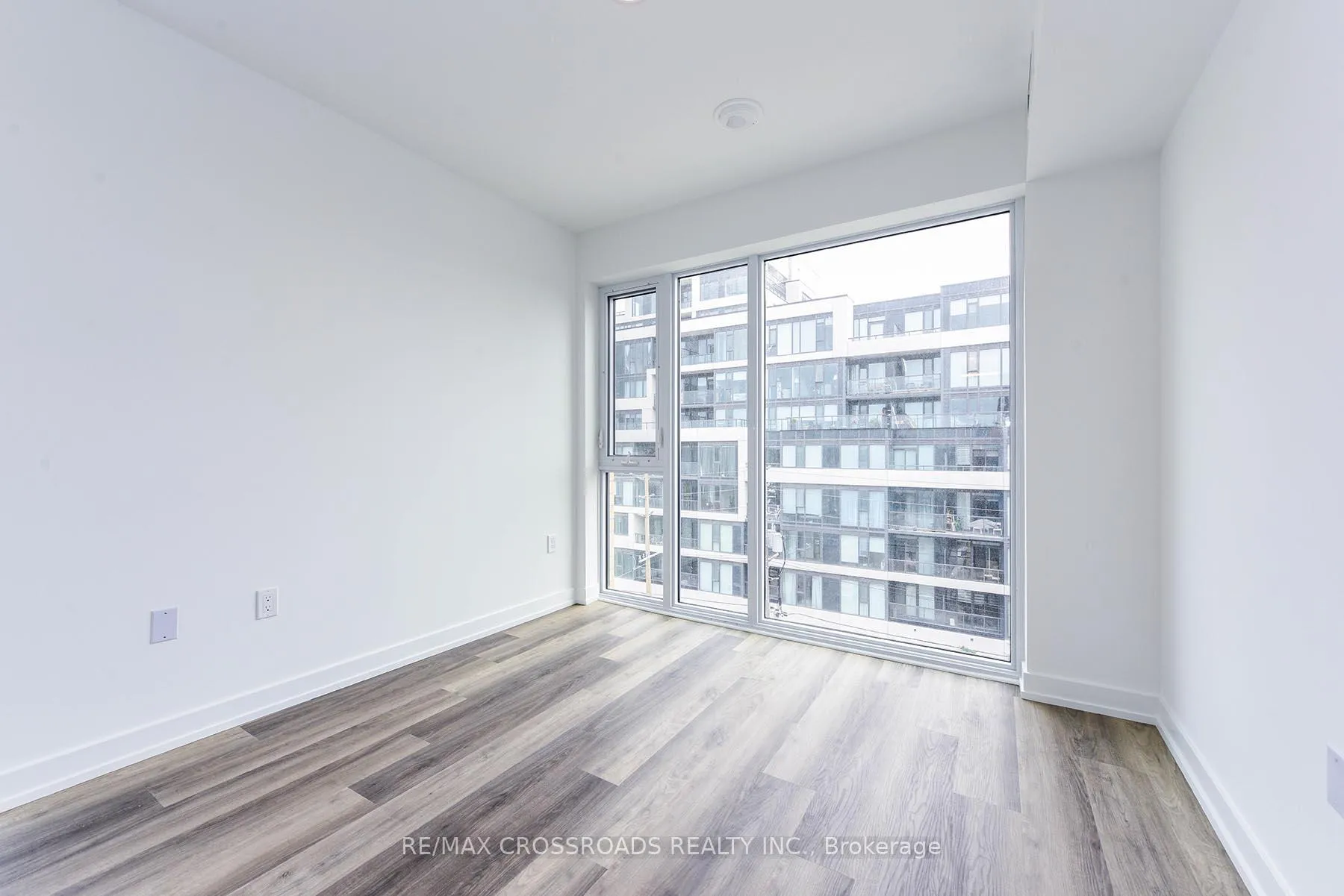 Photo 14 of Unit 601, 6 Chartwell Road, Etobicoke, Stonegate-Queensway — HOMEH