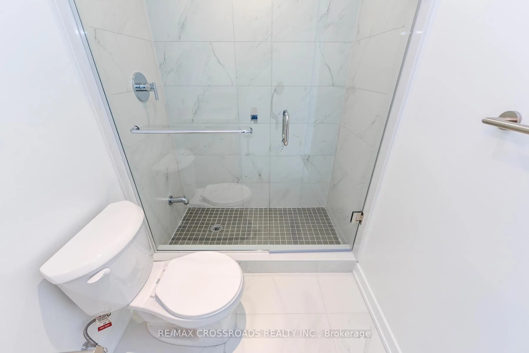 Photo 16 of Unit 601, 6 Chartwell Road, Etobicoke, Stonegate-Queensway — HOMEH