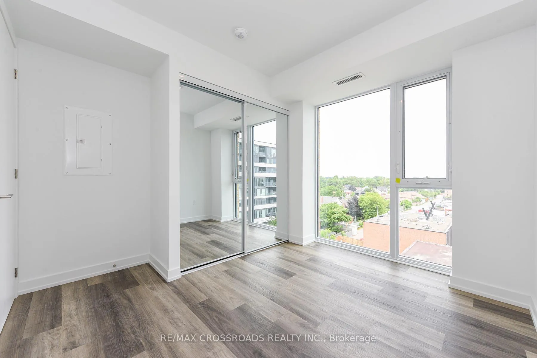 Photo 19 of Unit 601, 6 Chartwell Road, Etobicoke, Stonegate-Queensway — HOMEH
