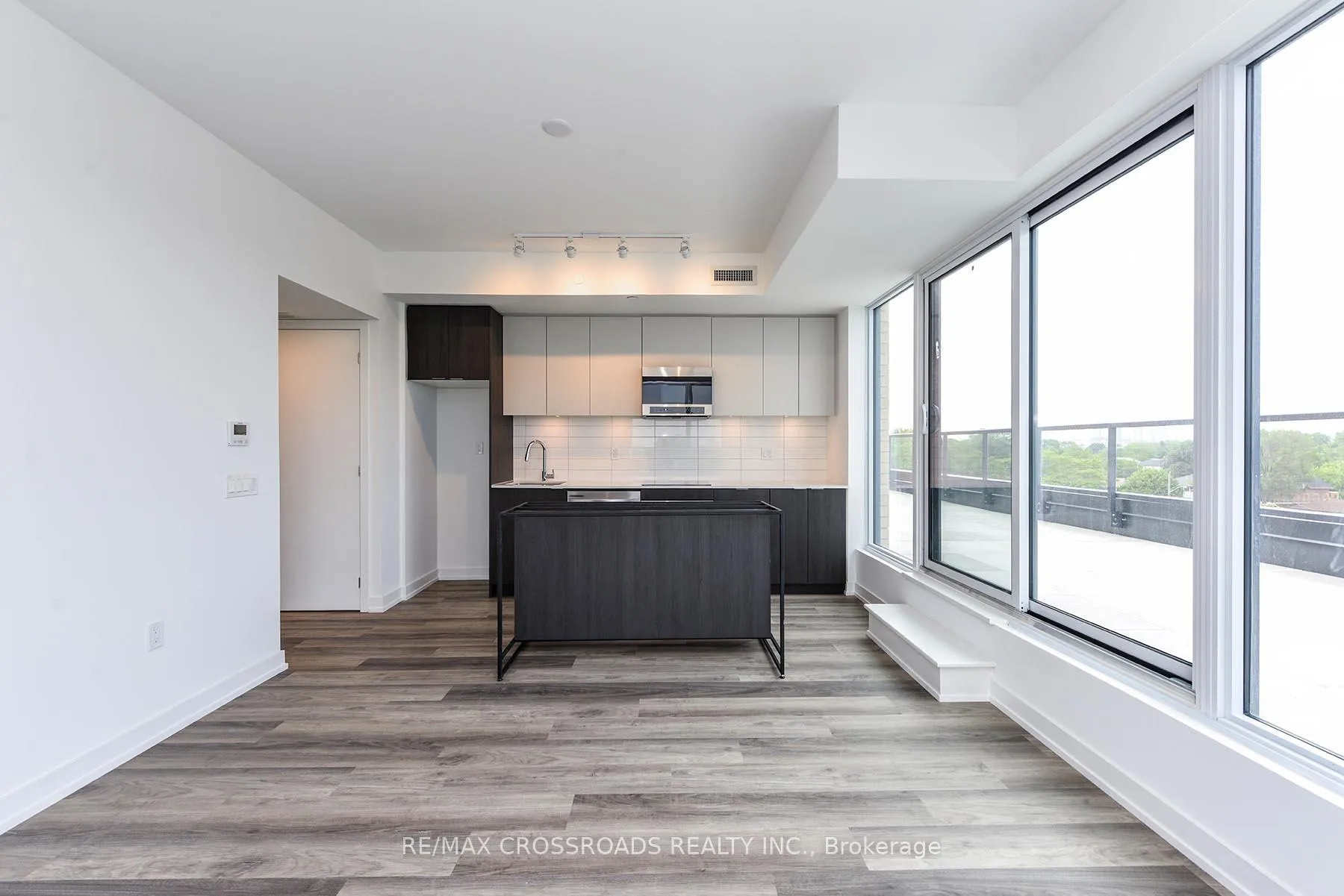 Photo 24 of Unit 601, 6 Chartwell Road, Etobicoke, Stonegate-Queensway — HOMEH