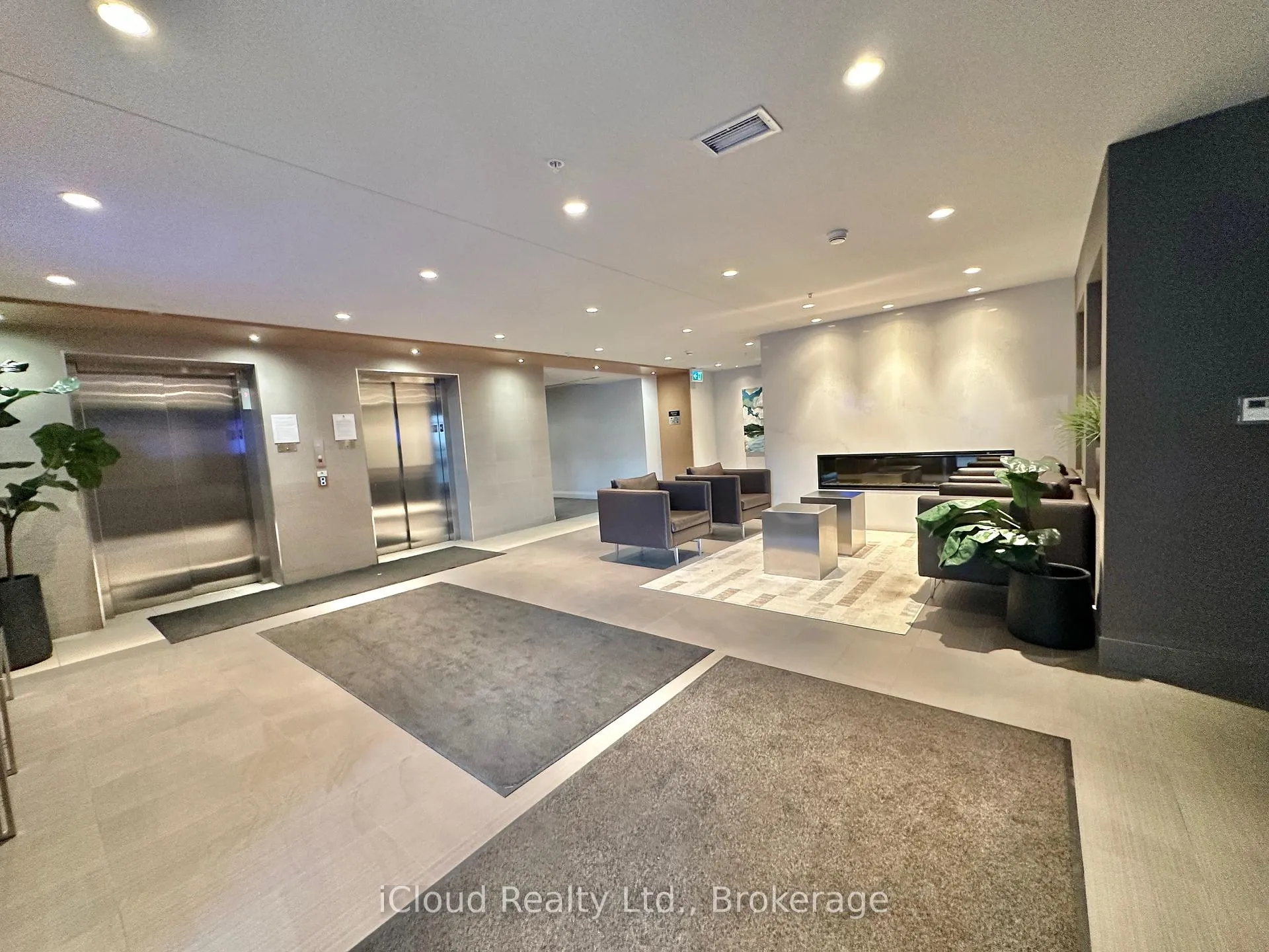 Photo 4 of Unit 105, 1105 Leger Way, Milton, Ford — HOMEH