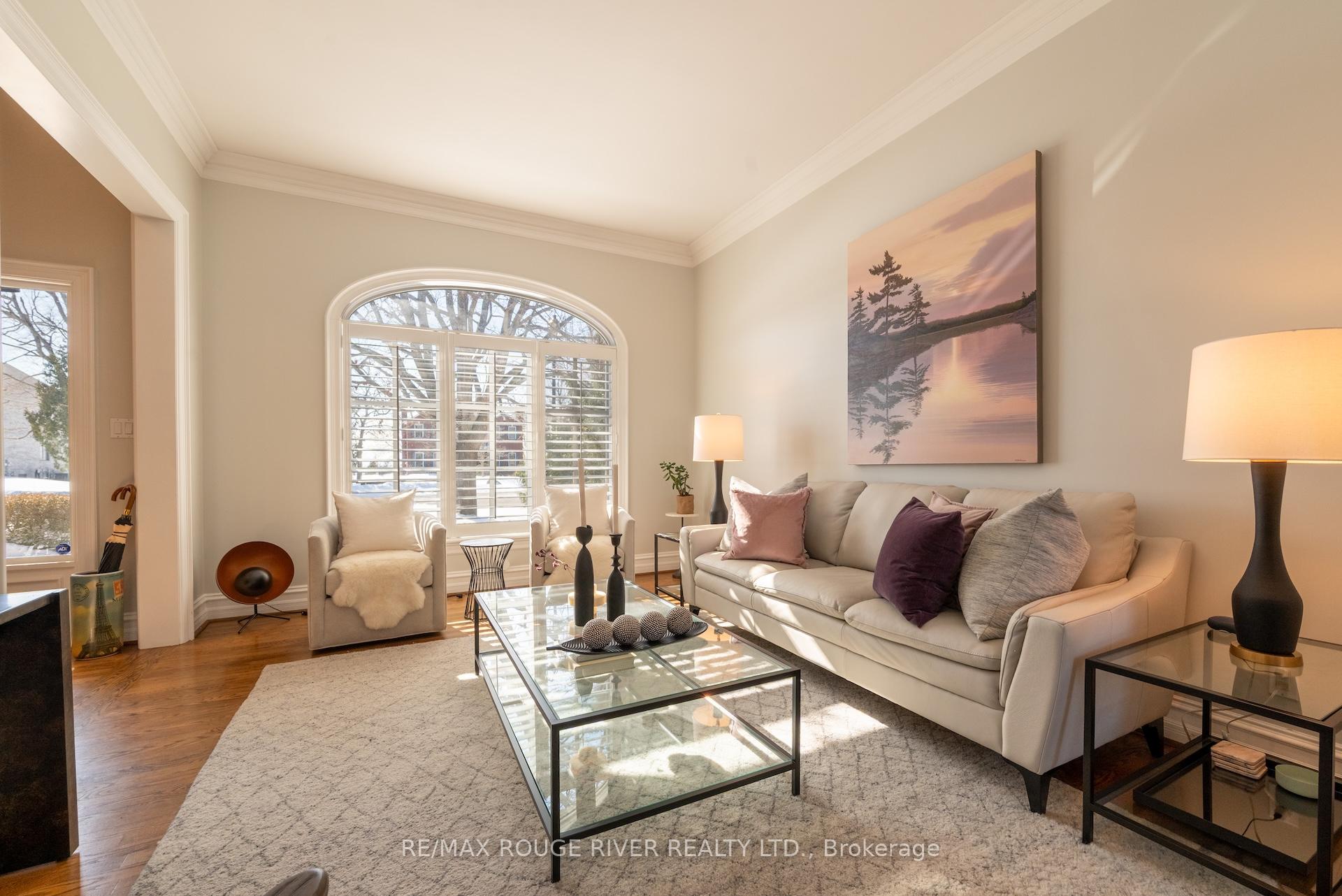 Photo 13 of 56 East House Crescent, Cobourg — HOMEH
