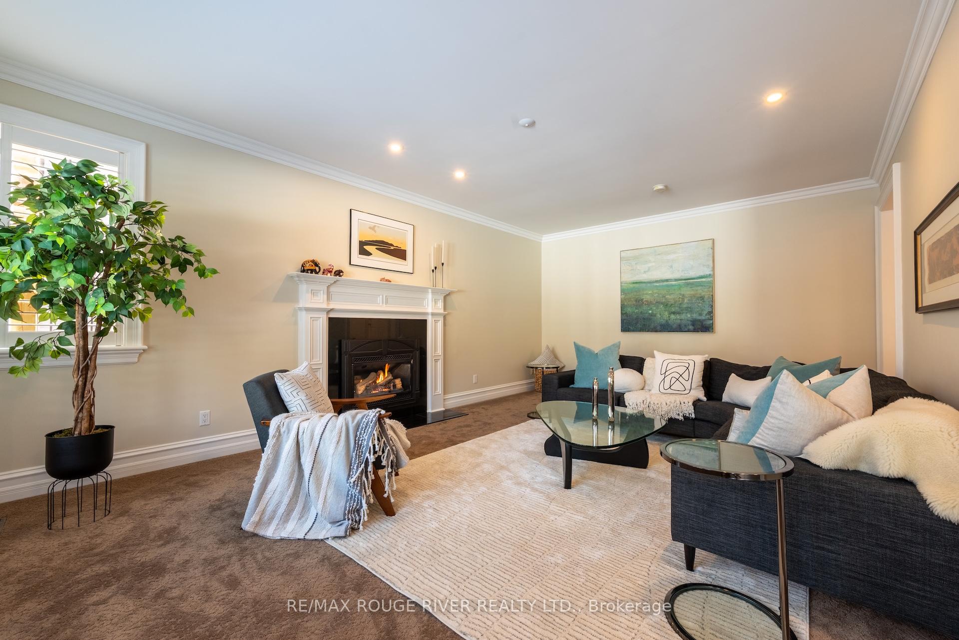 Photo 19 of 56 East House Crescent, Cobourg — HOMEH