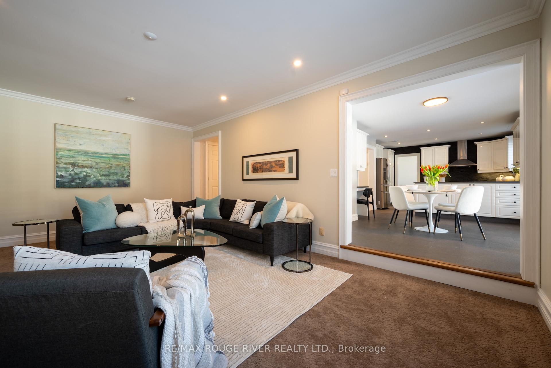 Photo 20 of 56 East House Crescent, Cobourg — HOMEH