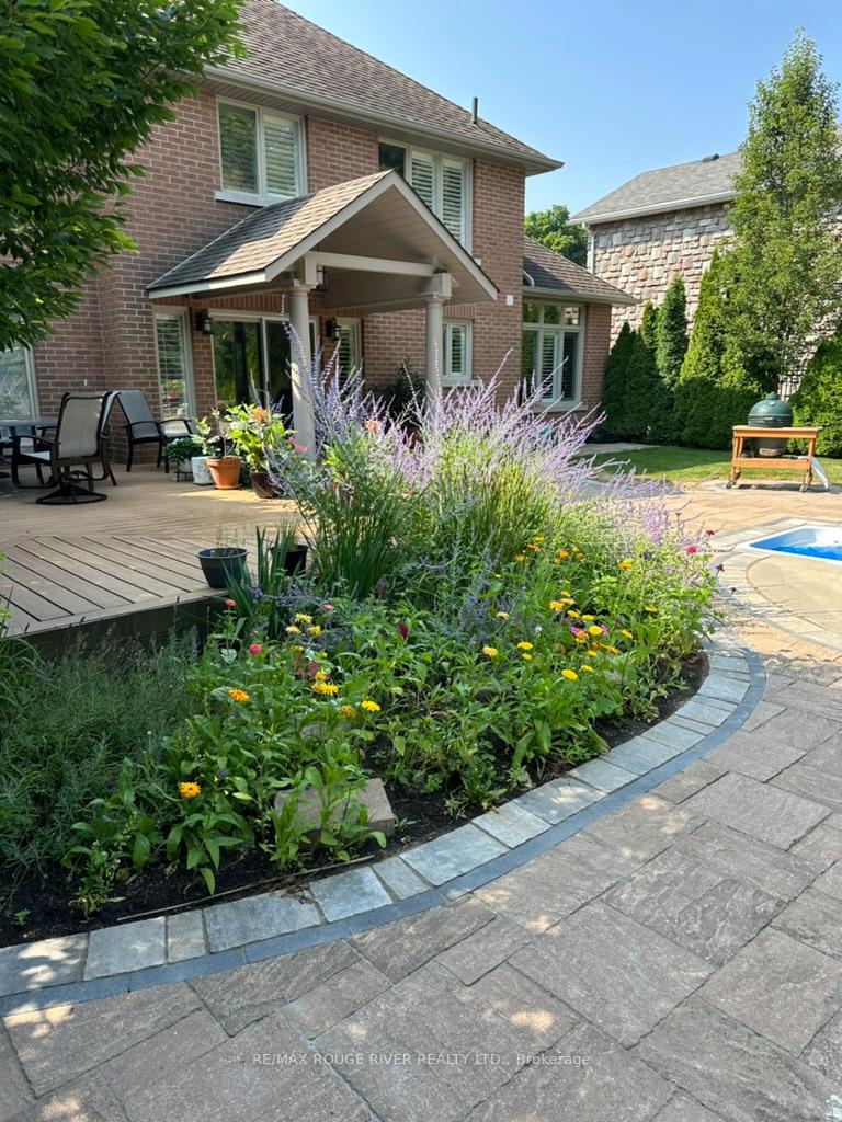 Photo 40 of 56 East House Crescent, Cobourg — HOMEH