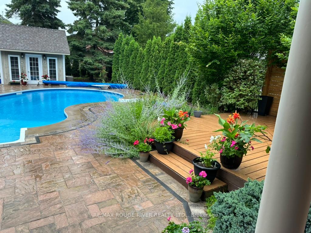 Photo 42 of 56 East House Crescent, Cobourg — HOMEH