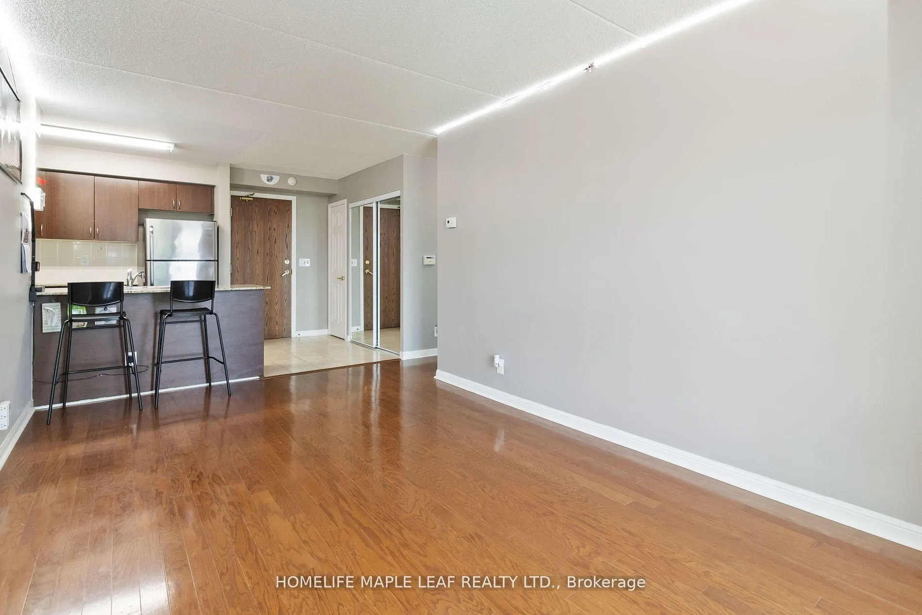 Photo 6 of Unit 206, 65 Via Rosedale Way, Brampton, Sandringham-Wellington — HOMEH
