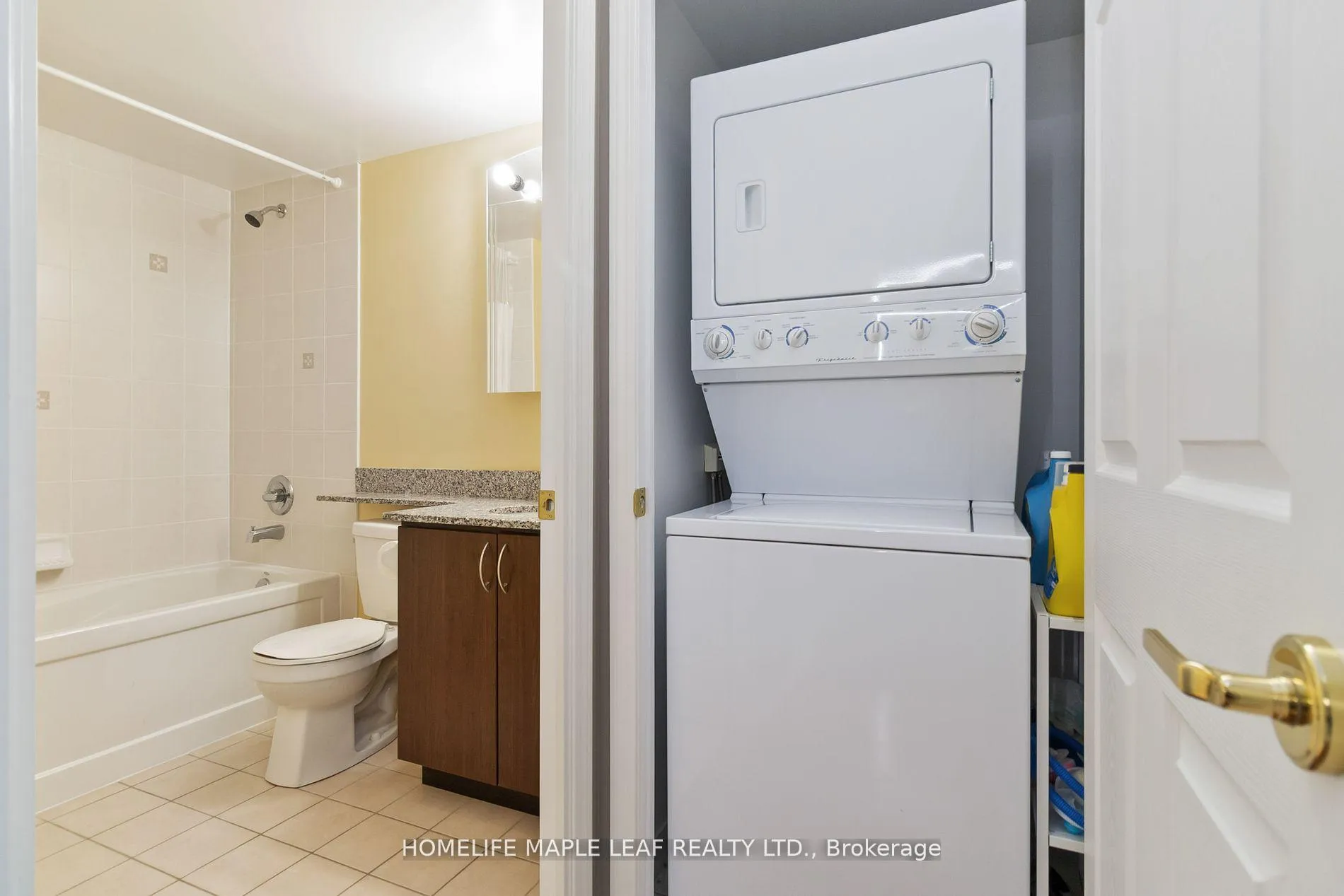 Photo 9 of Unit 206, 65 Via Rosedale Way, Brampton, Sandringham-Wellington — HOMEH