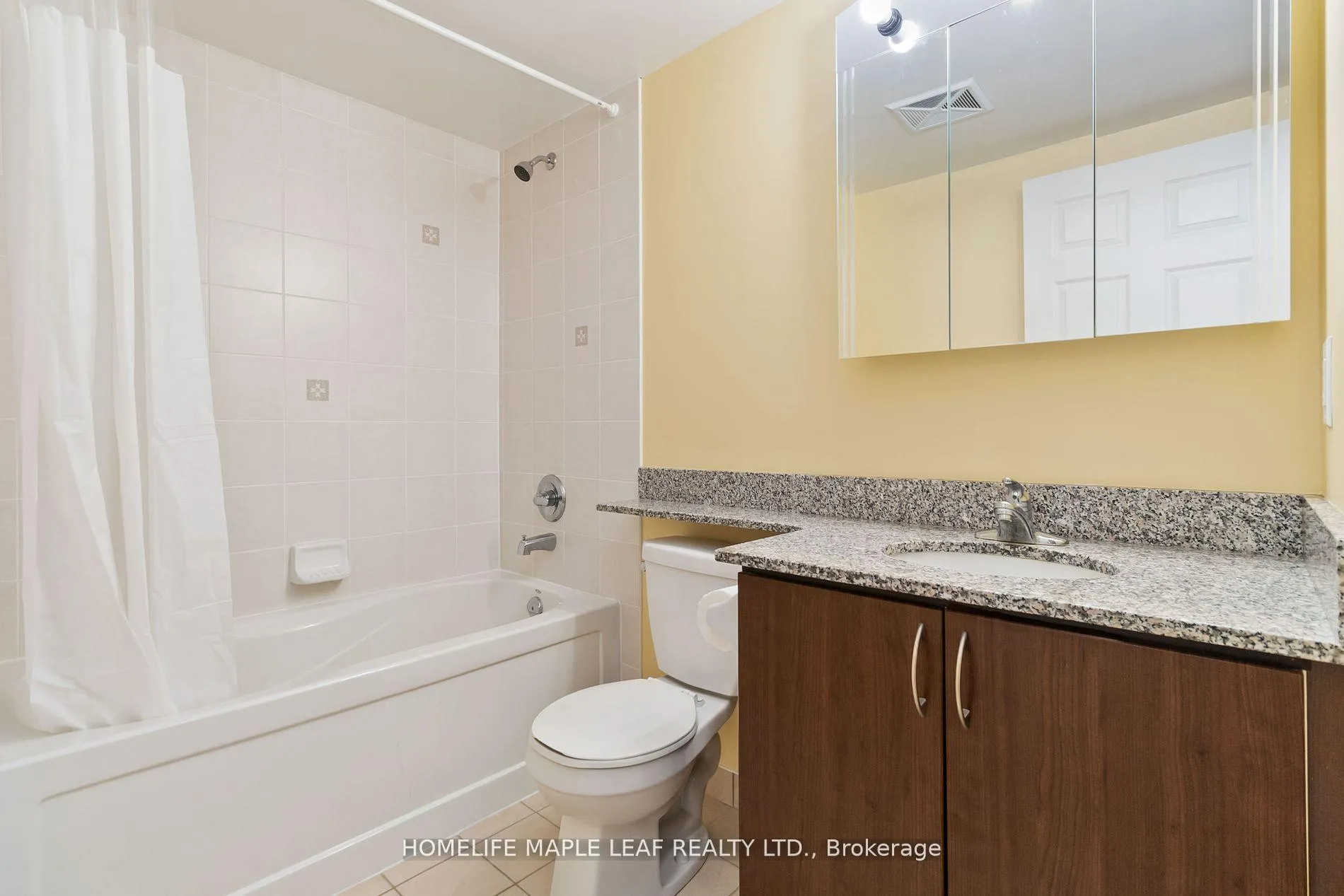Photo 10 of Unit 206, 65 Via Rosedale Way, Brampton, Sandringham-Wellington — HOMEH