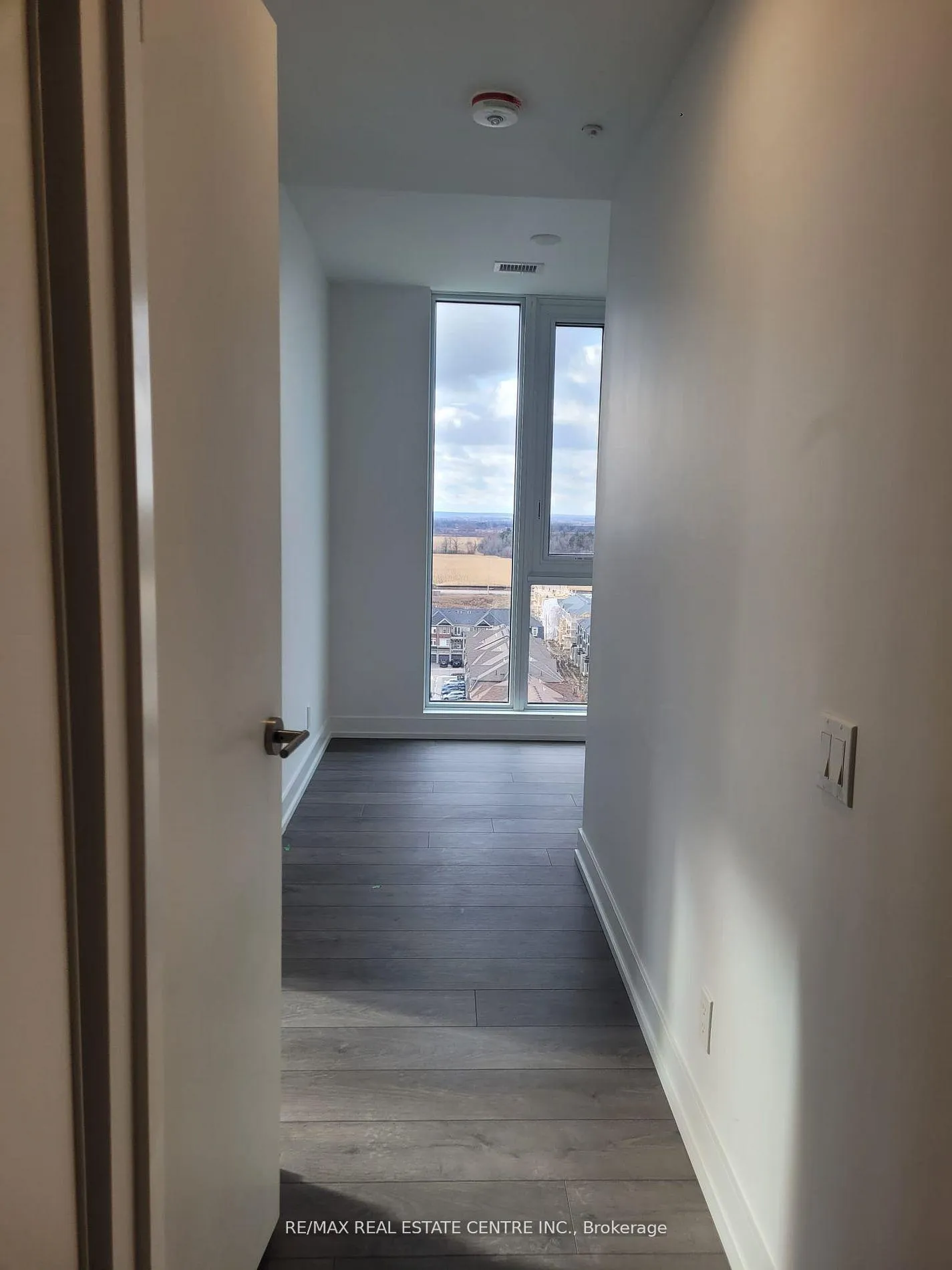 Photo 4 of Unit 1208, 225 Veterans Drive, Brampton, Northwest Brampton — HOMEH
